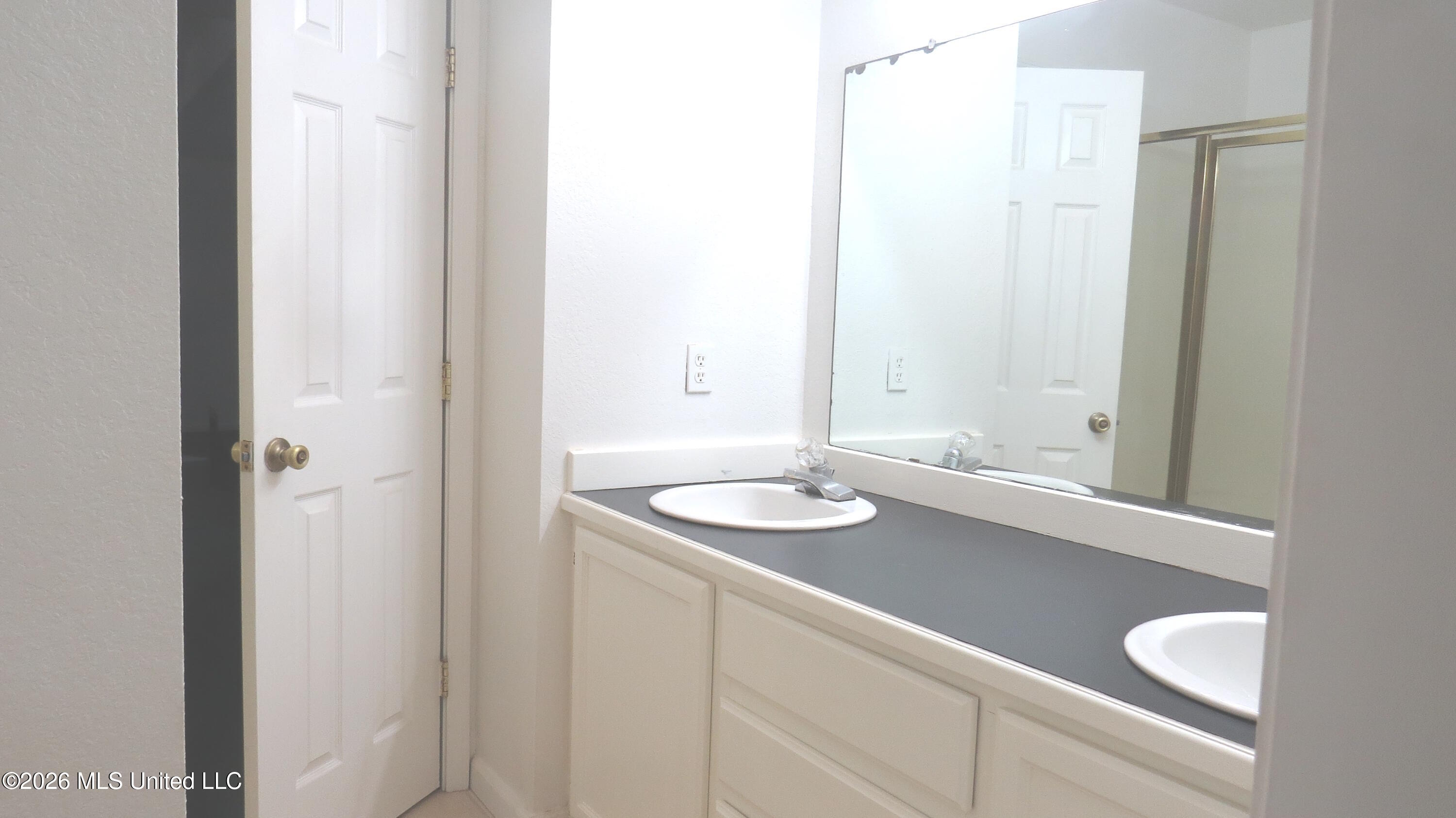 15929 Big Ridge Road Property Photo 14