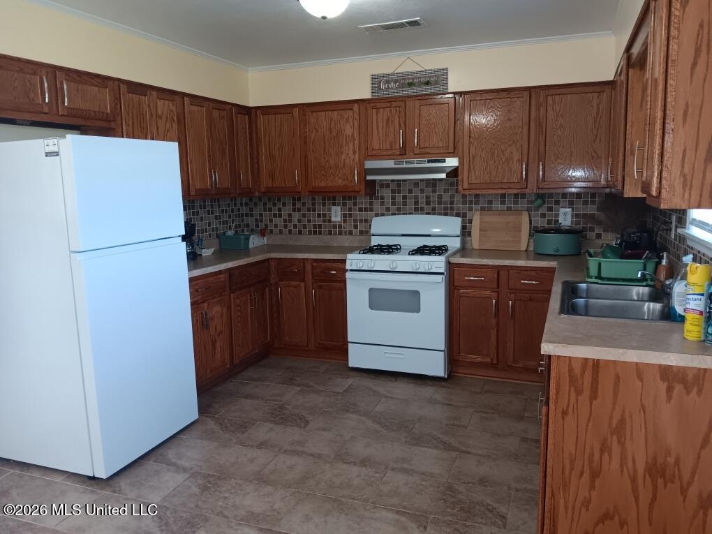 56 T And D Road Property Photo 6