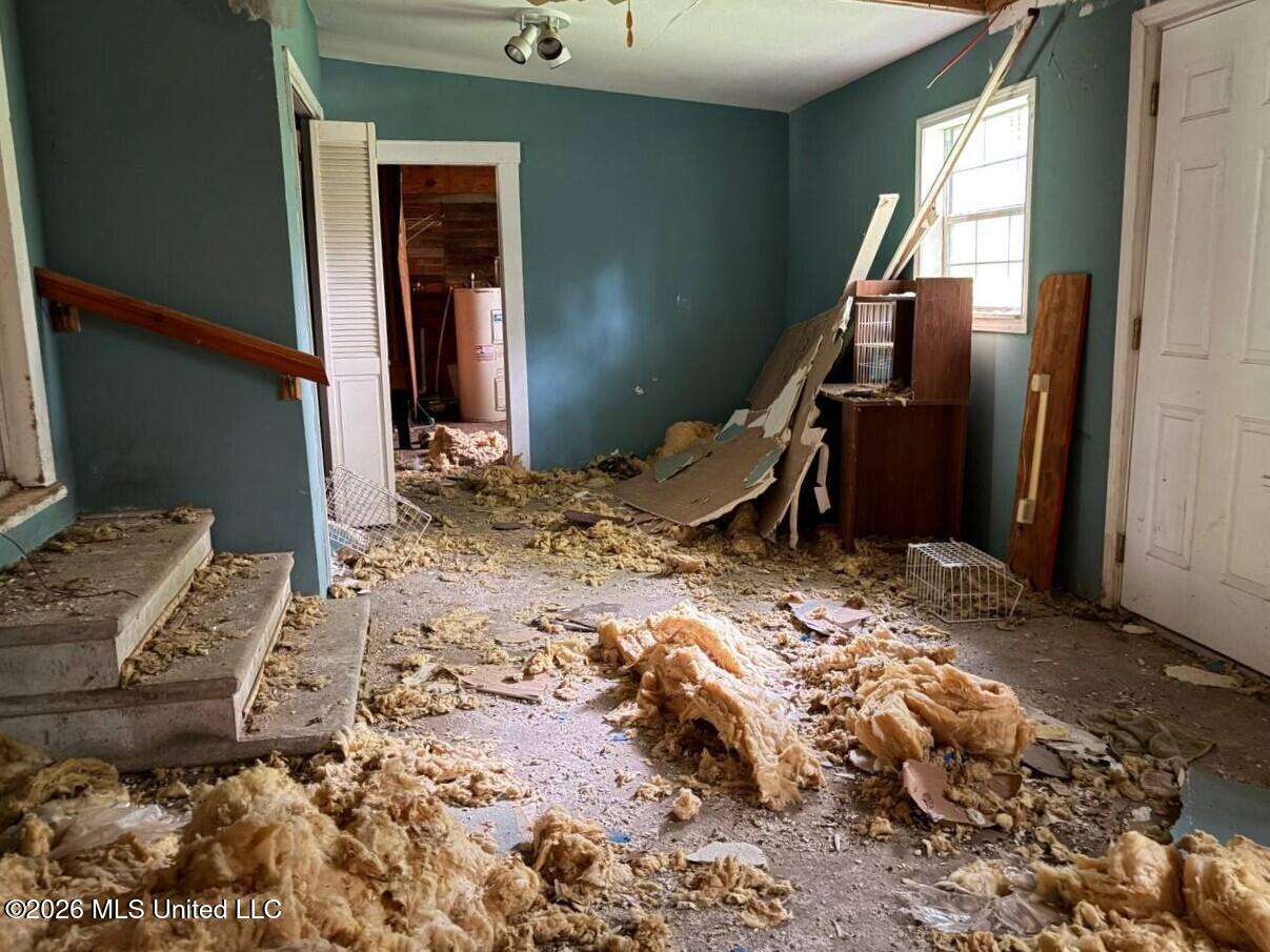 422 Powell Street Property Photo 10