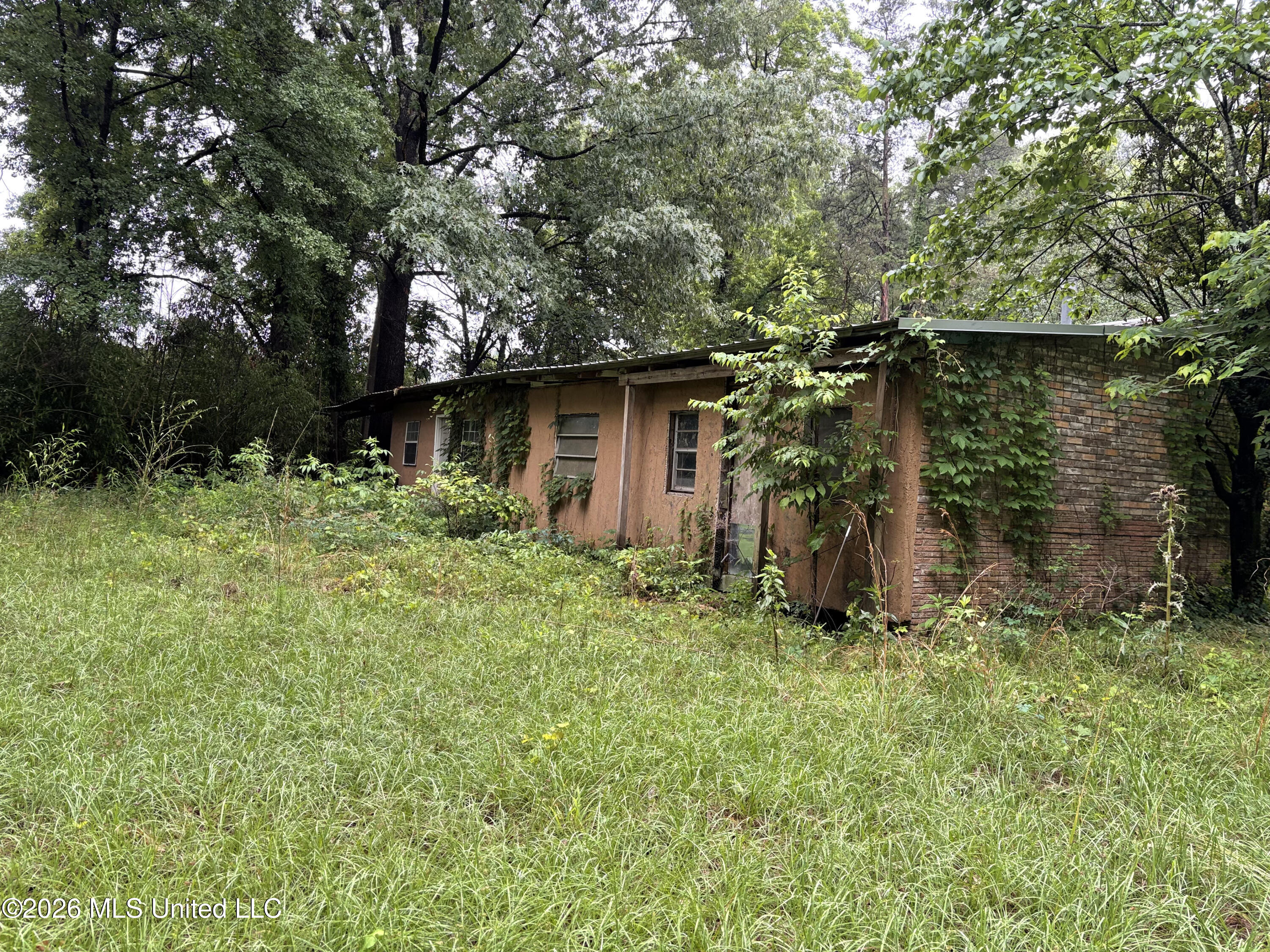 422 Powell Street Property Photo 24