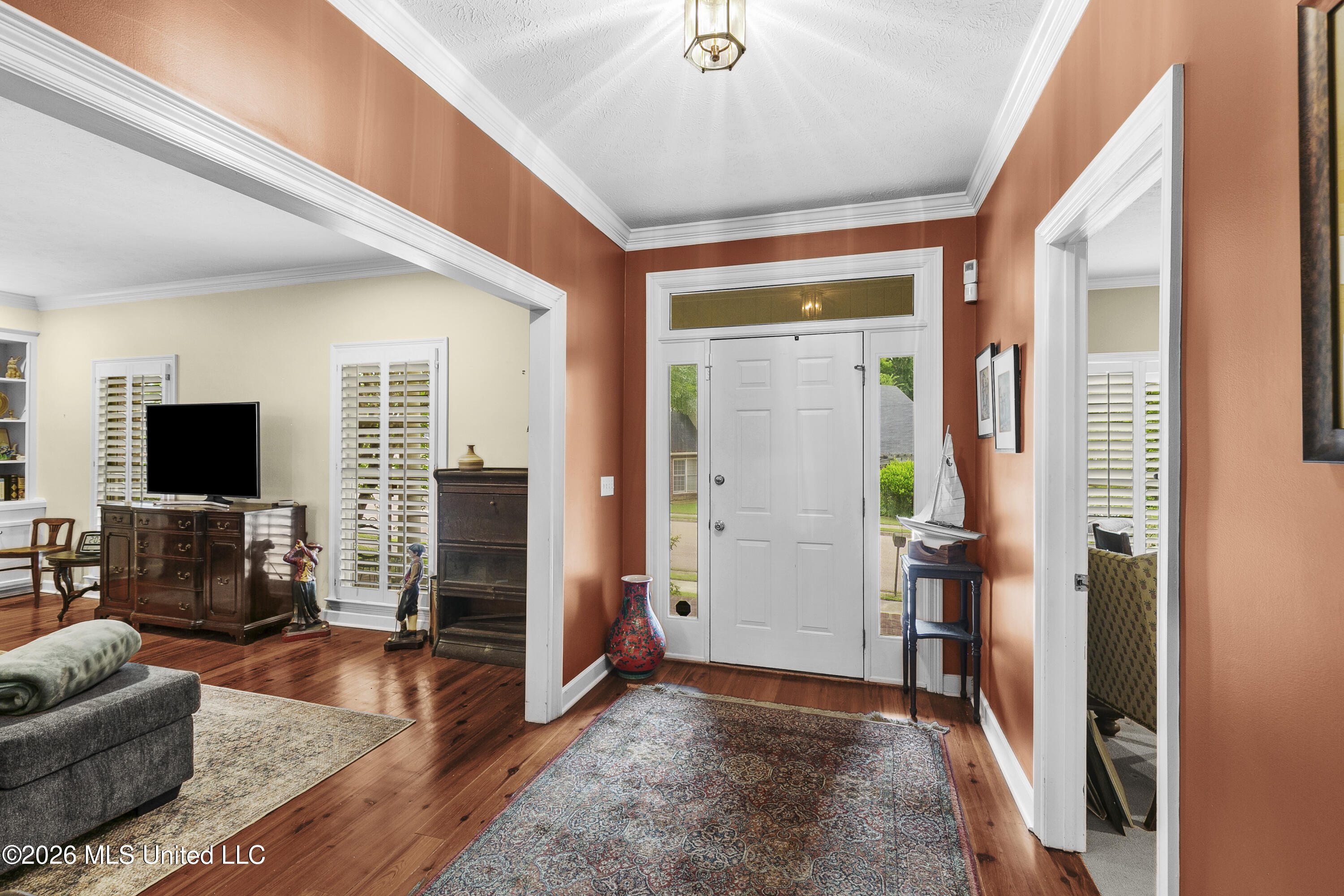 13 Village Green Court Property Photo 4