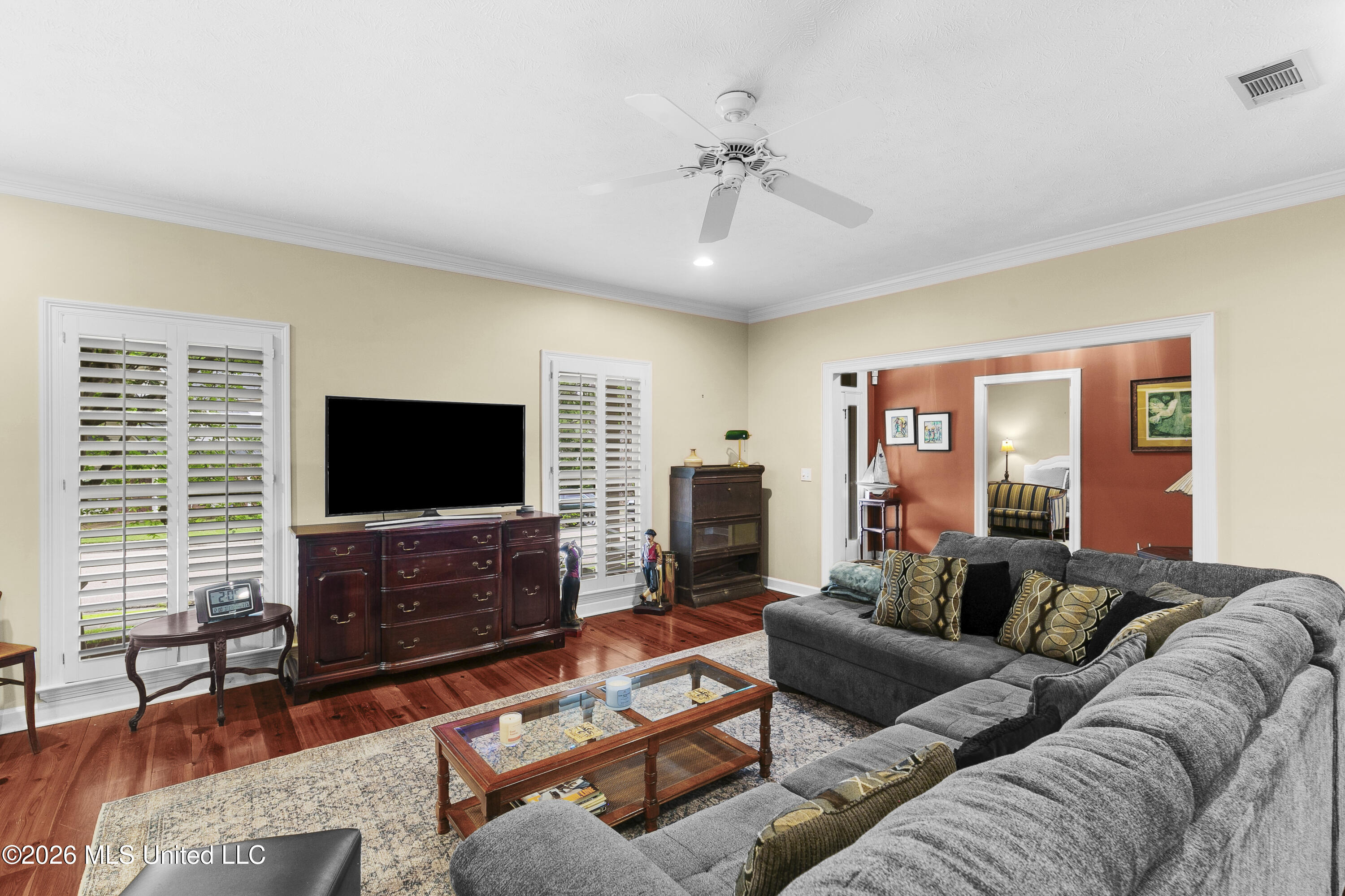 13 Village Green Court Property Photo 5
