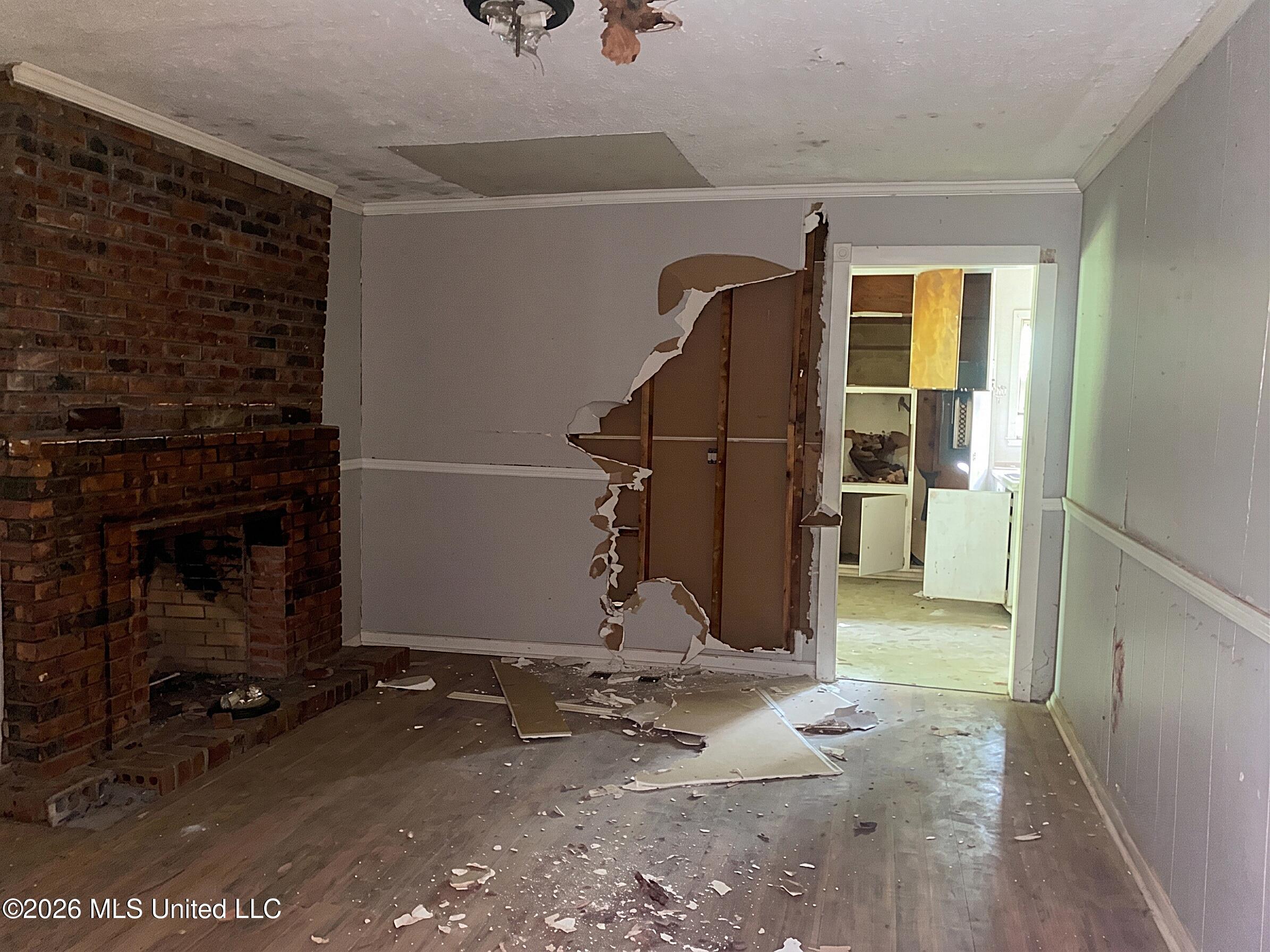 2480 Paden Street Property Photo 4