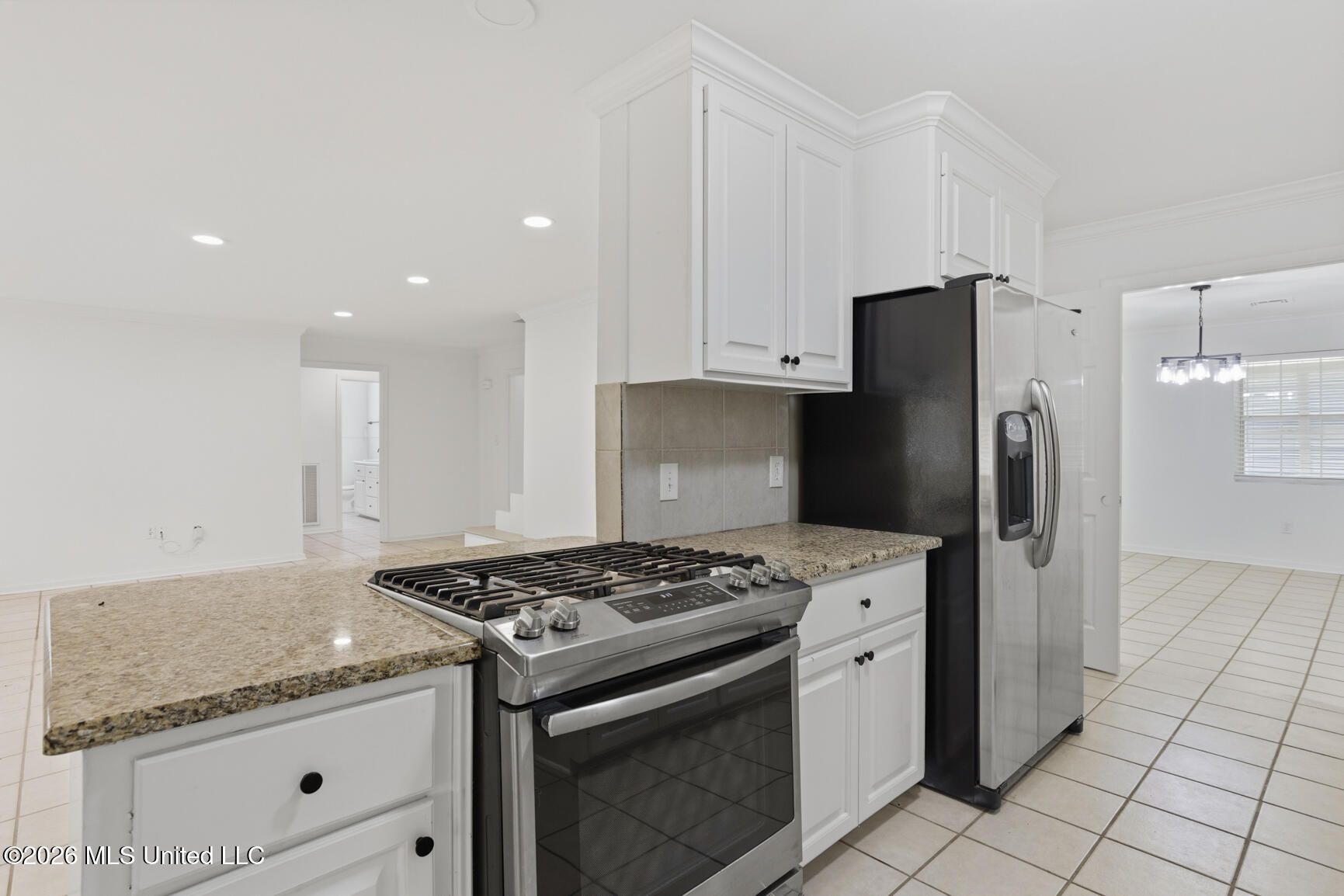 1735 Wilhurst Street Property Photo 6