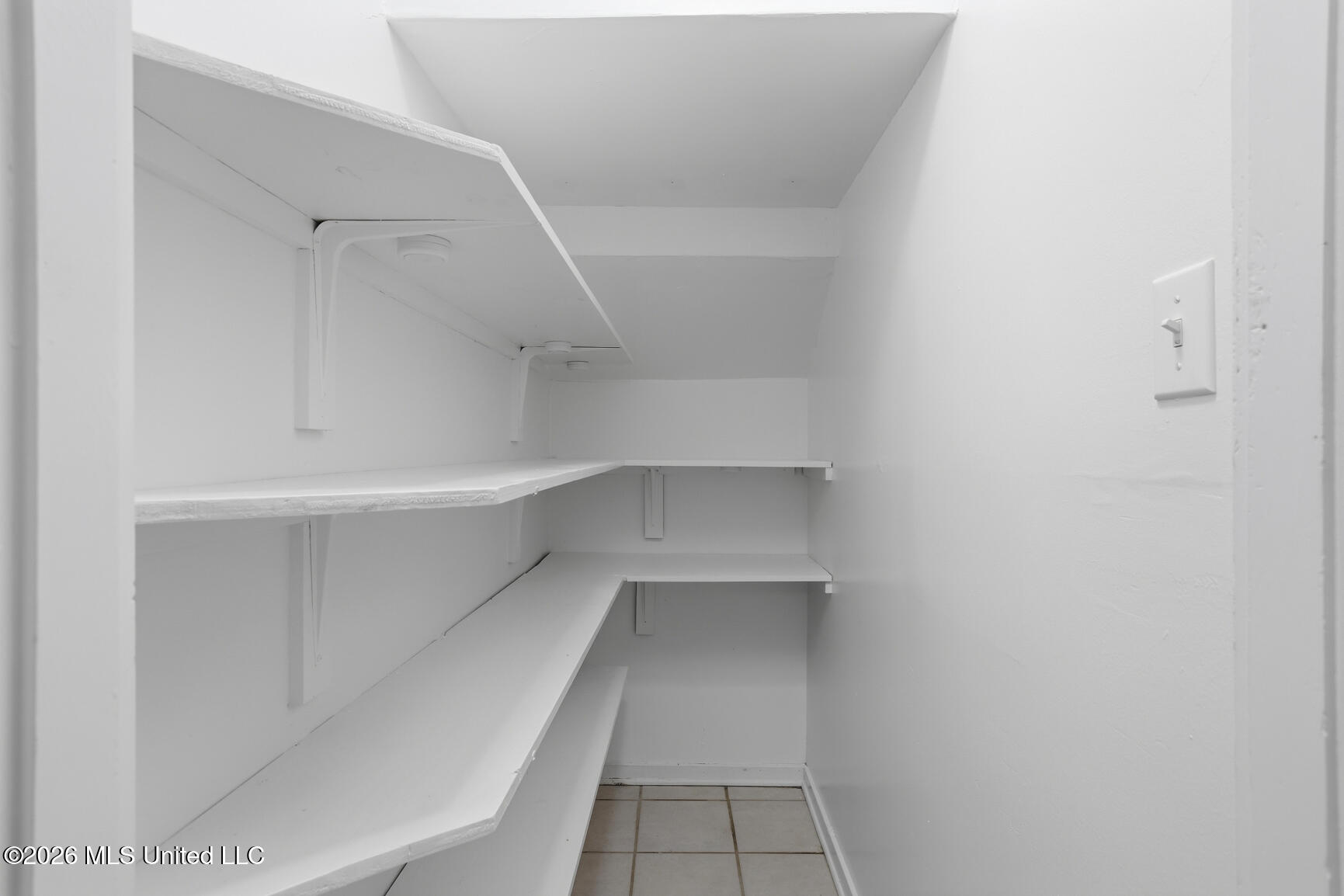 1735 Wilhurst Street Property Photo 10