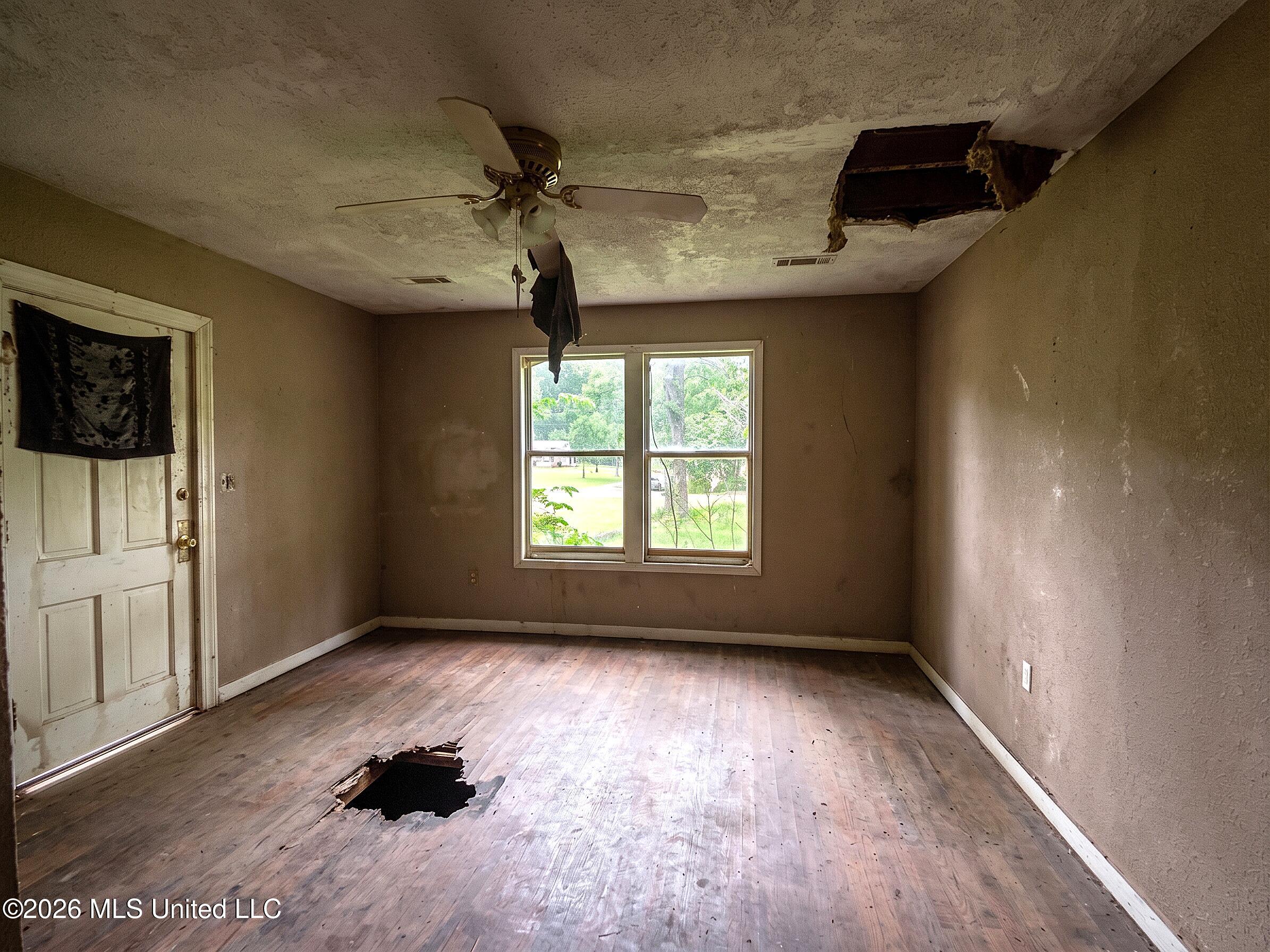 2006 Alta Woods Boulevard Property Photo 4