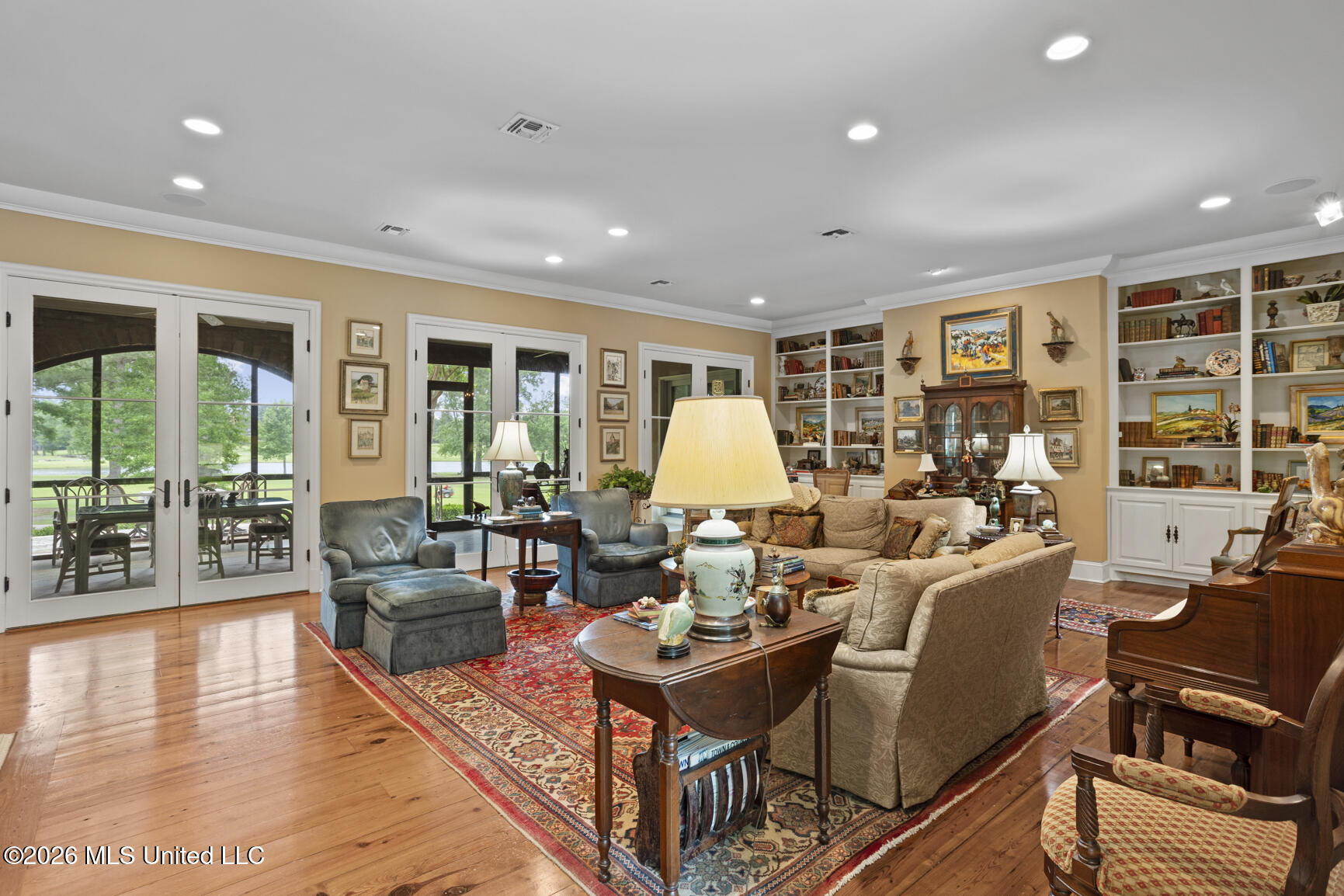 27 Provence Boulevard Property Photo 16