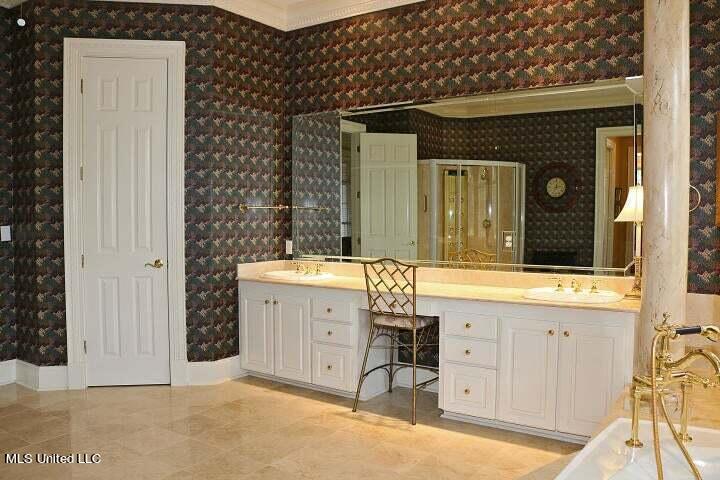 51 Spencer Cove Property Photo 24