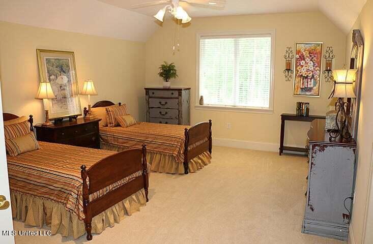51 Spencer Cove Property Photo 37