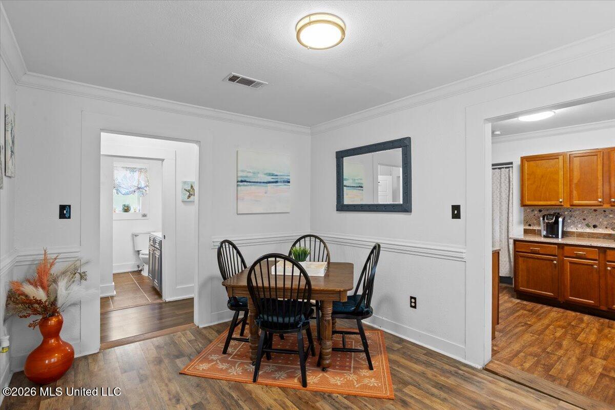 2317 30th Street Property Photo 13