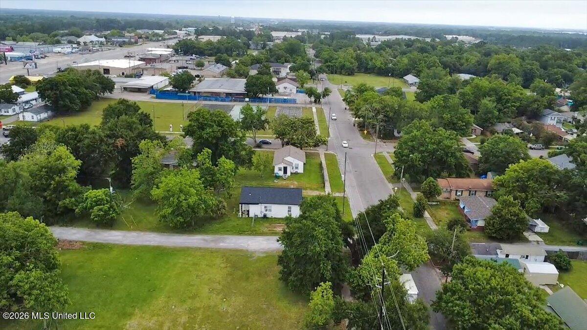 2317 30th Street Property Photo 38