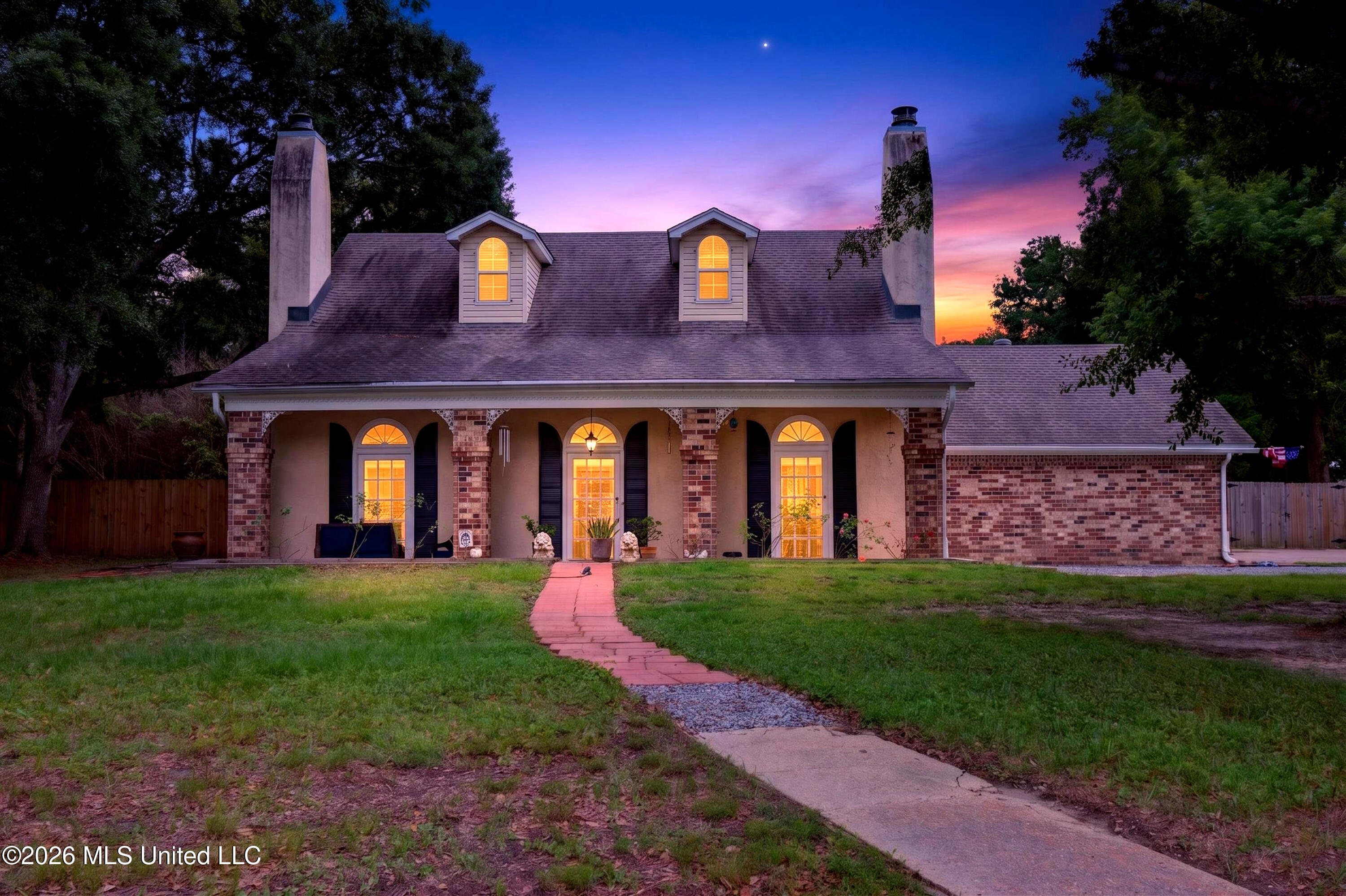 114 Linnet Drive Property Photo 1