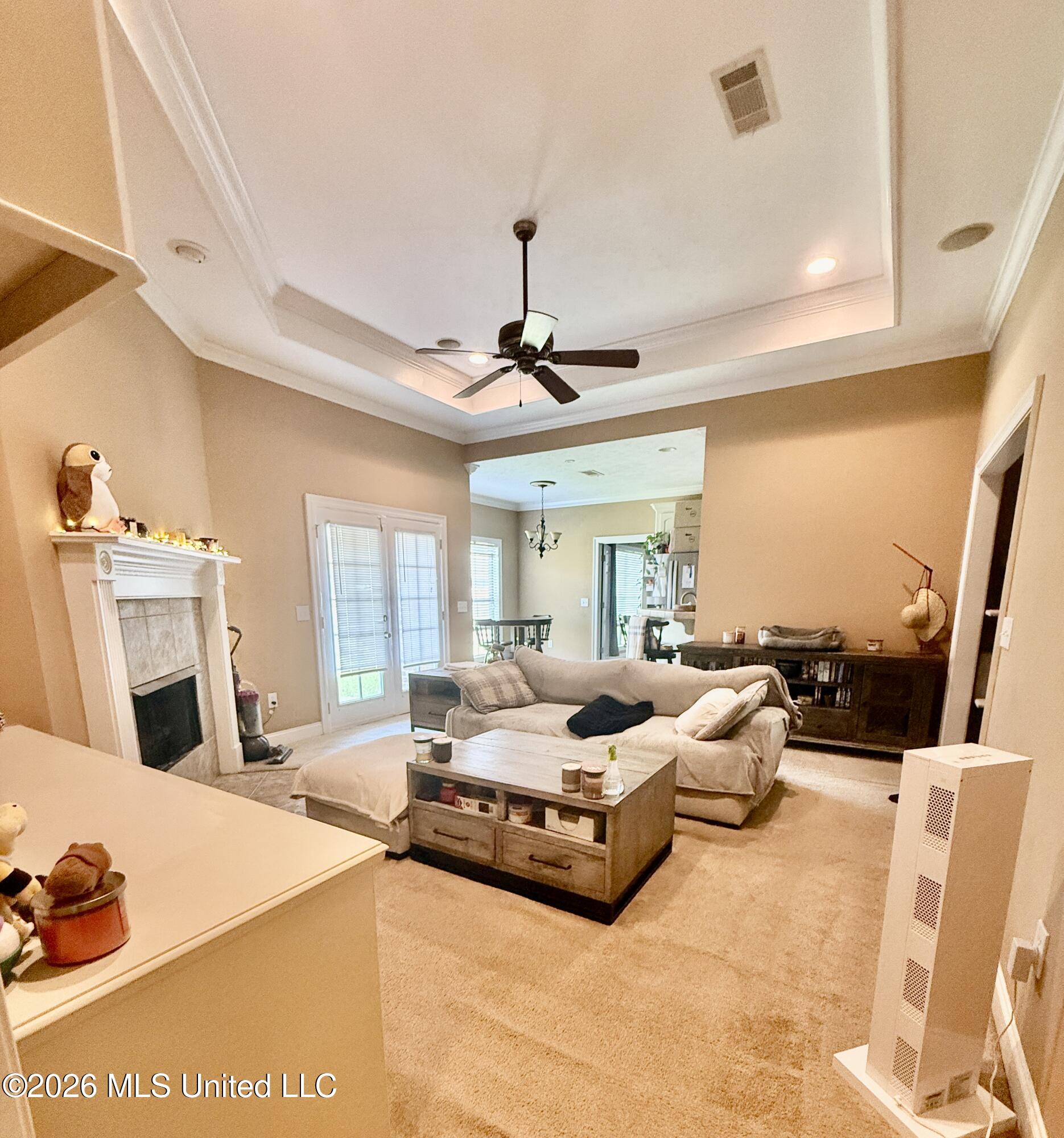 302 Pinecone Cove Property Photo 12