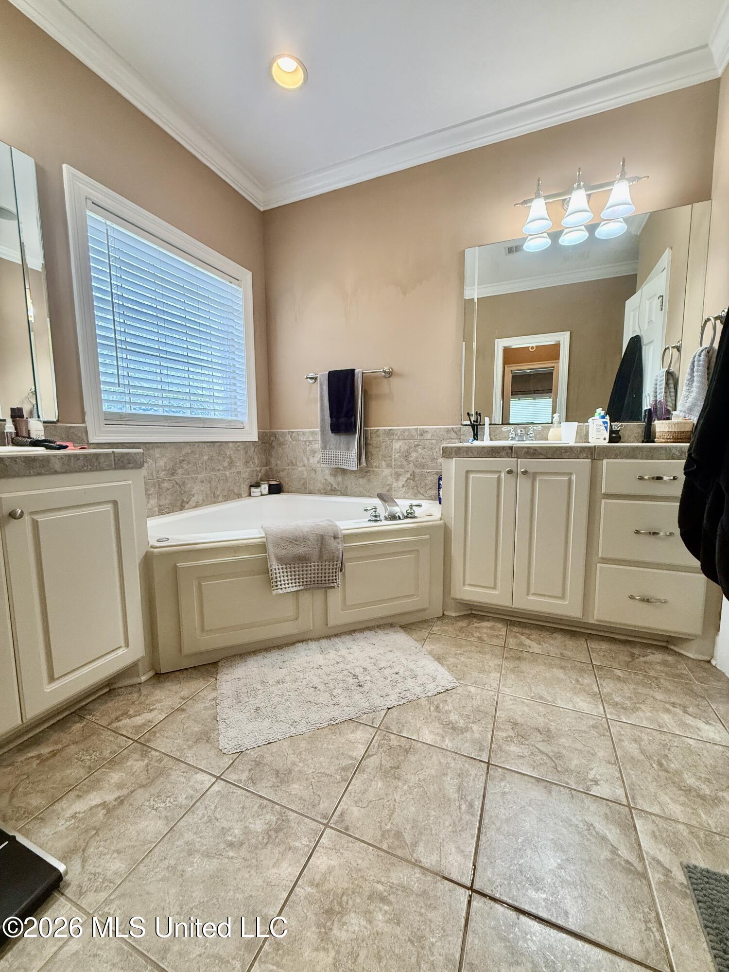 302 Pinecone Cove Property Photo 24
