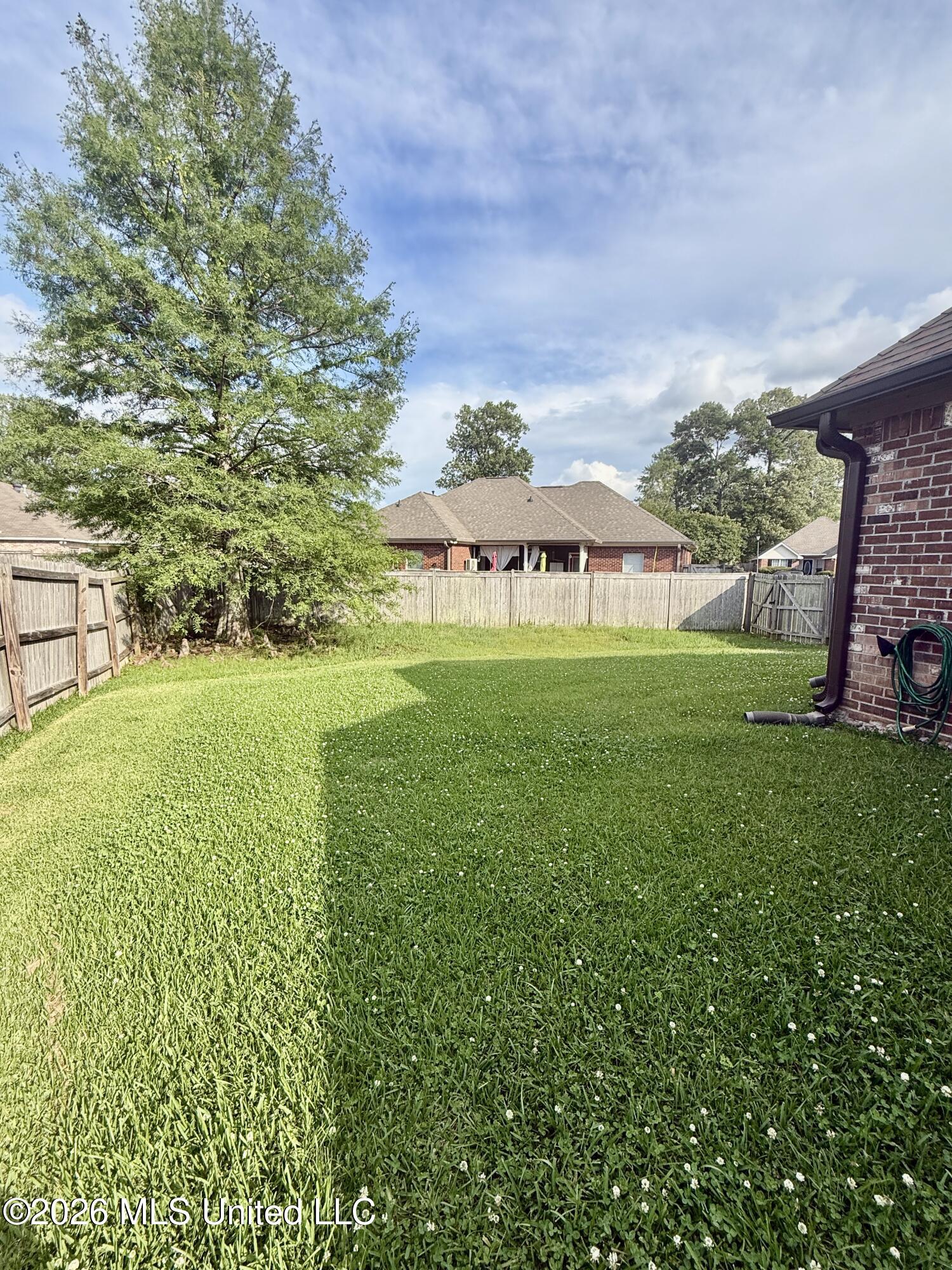302 Pinecone Cove Property Photo 32