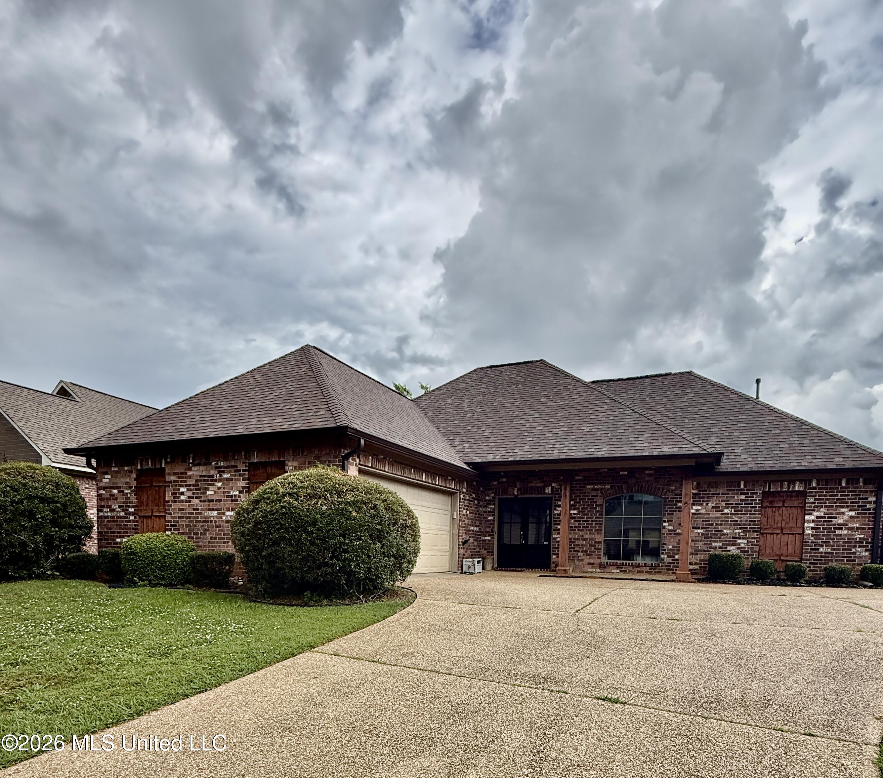 302 Pinecone Cove Property Photo 34