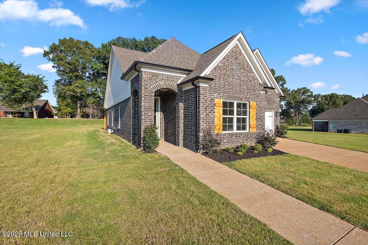 5636 Shiloh Lane Property Photo 4