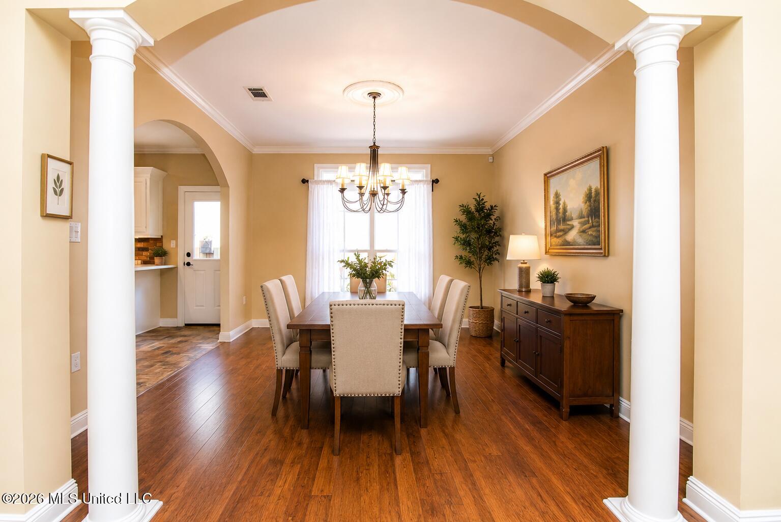 10 Moss Point Road Property Photo 15