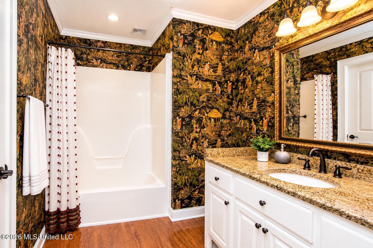 10 Moss Point Road Property Photo 16