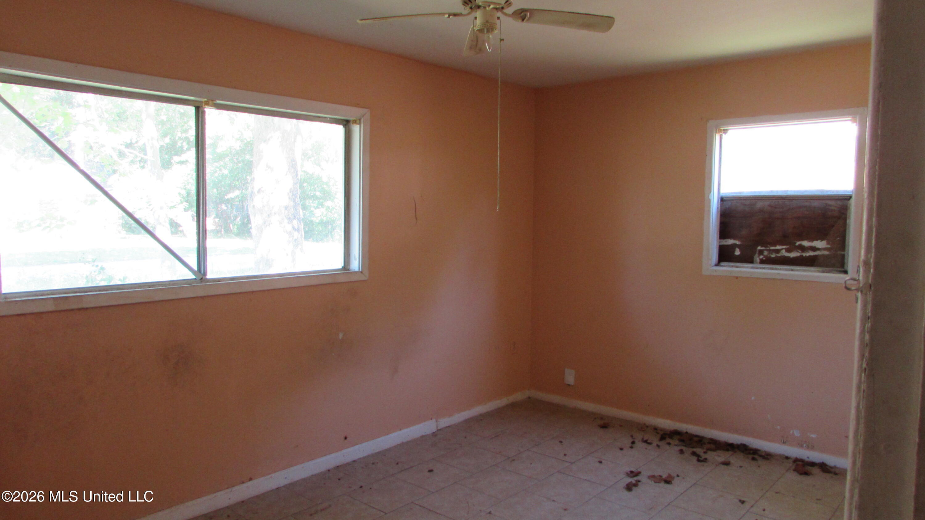 2012 43rd Avenue Property Photo 4