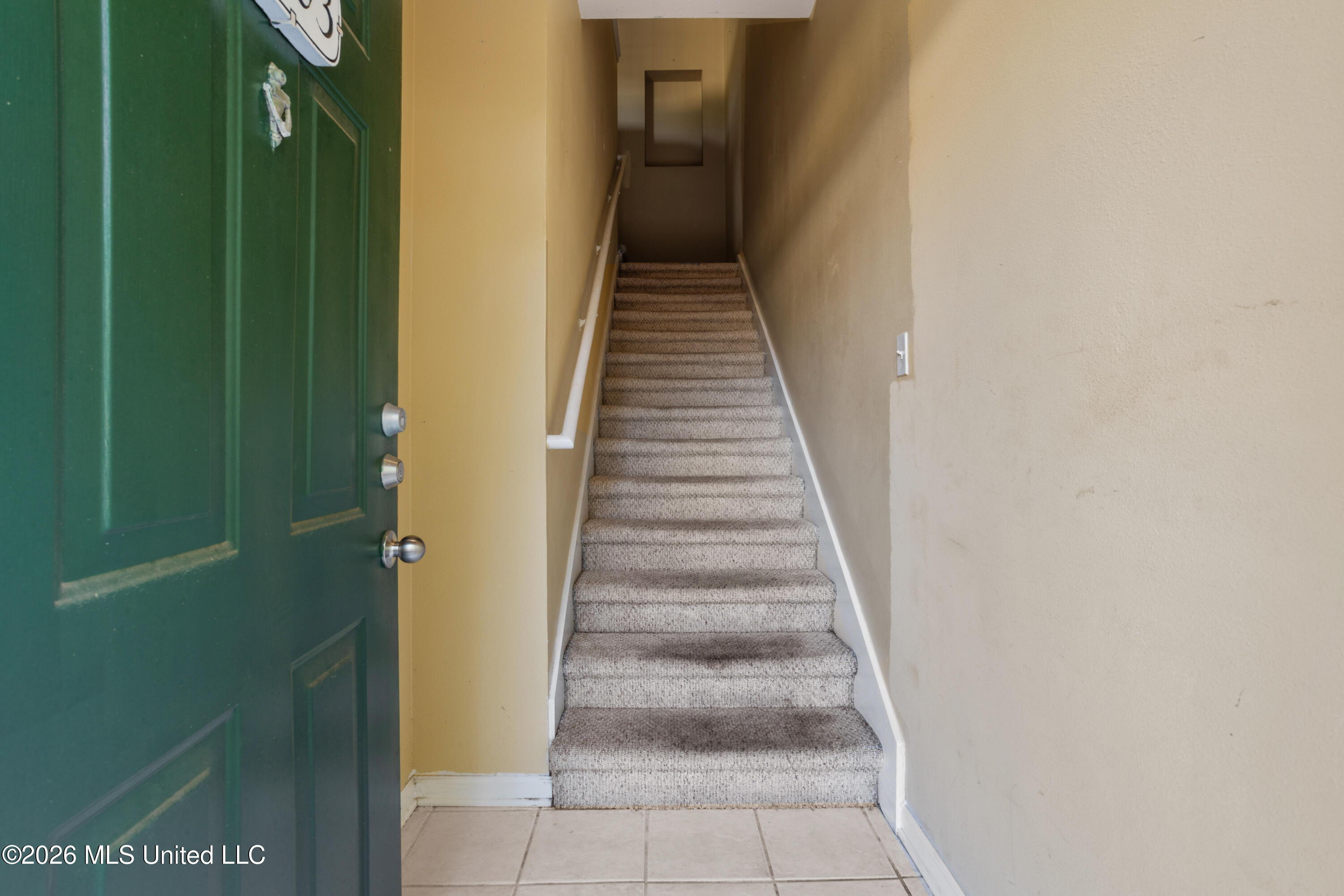 2252 Beach Drive Property Photo 4