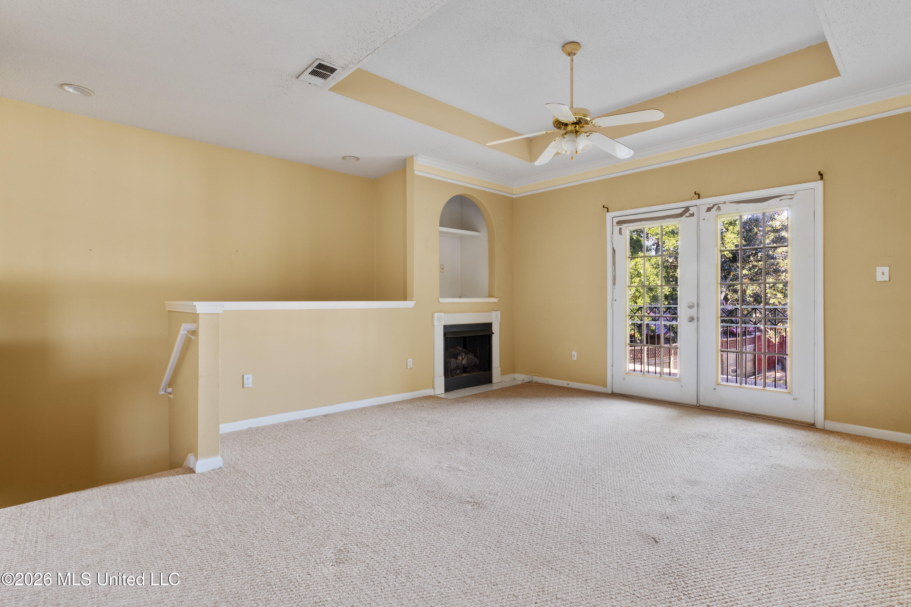 2252 Beach Drive Property Photo 5