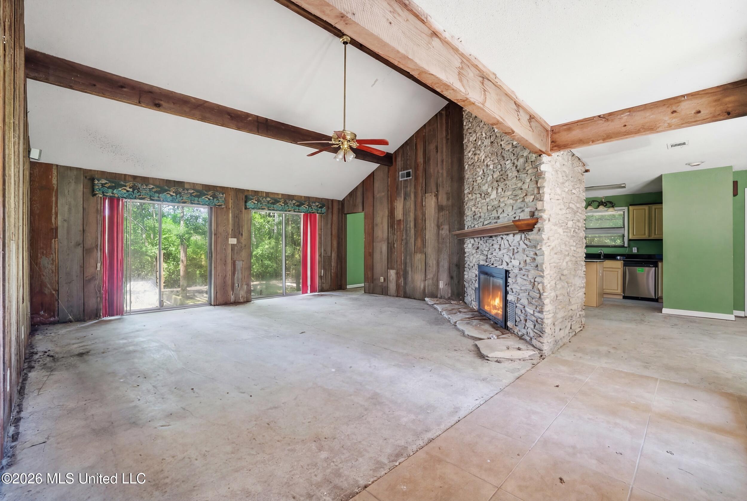 1432 Sioux Bayou Drive Property Photo 12