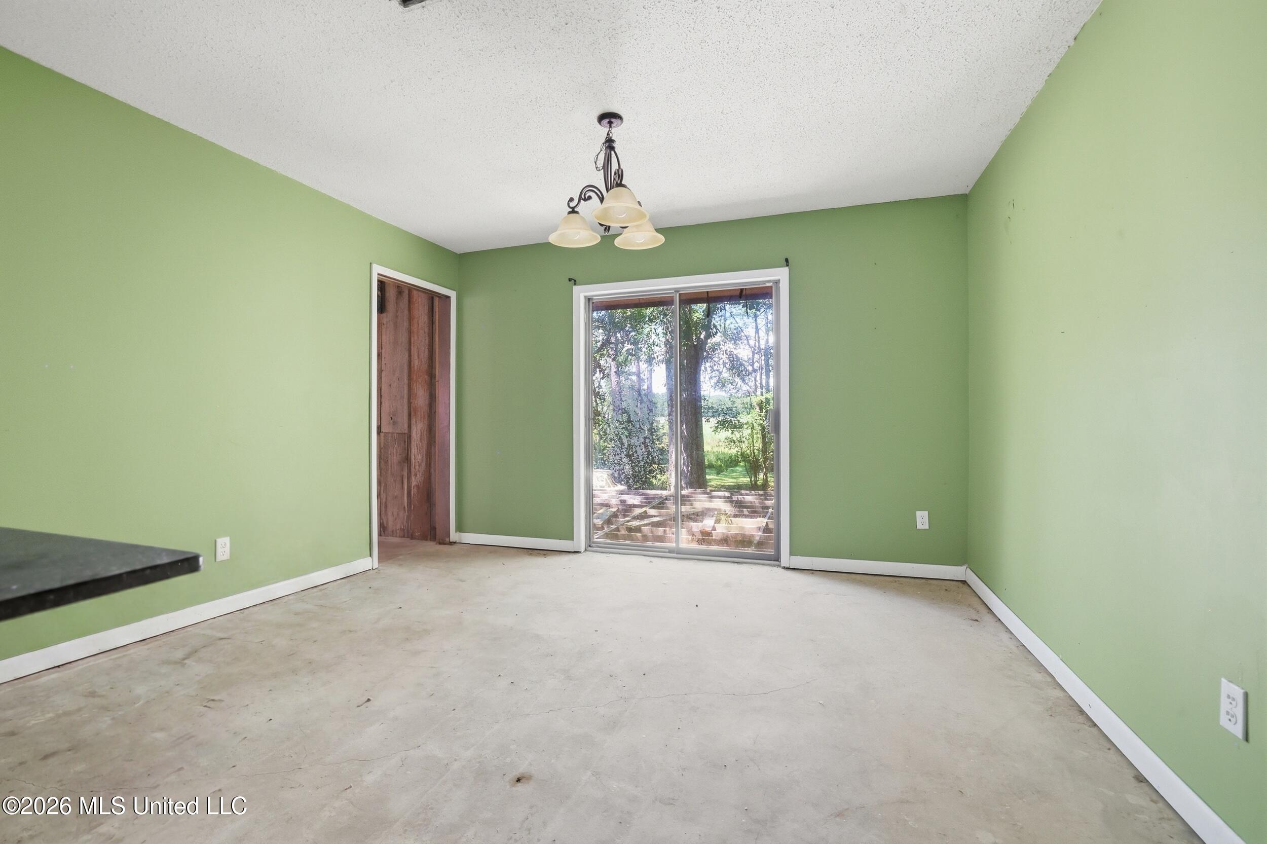 1432 Sioux Bayou Drive Property Photo 13