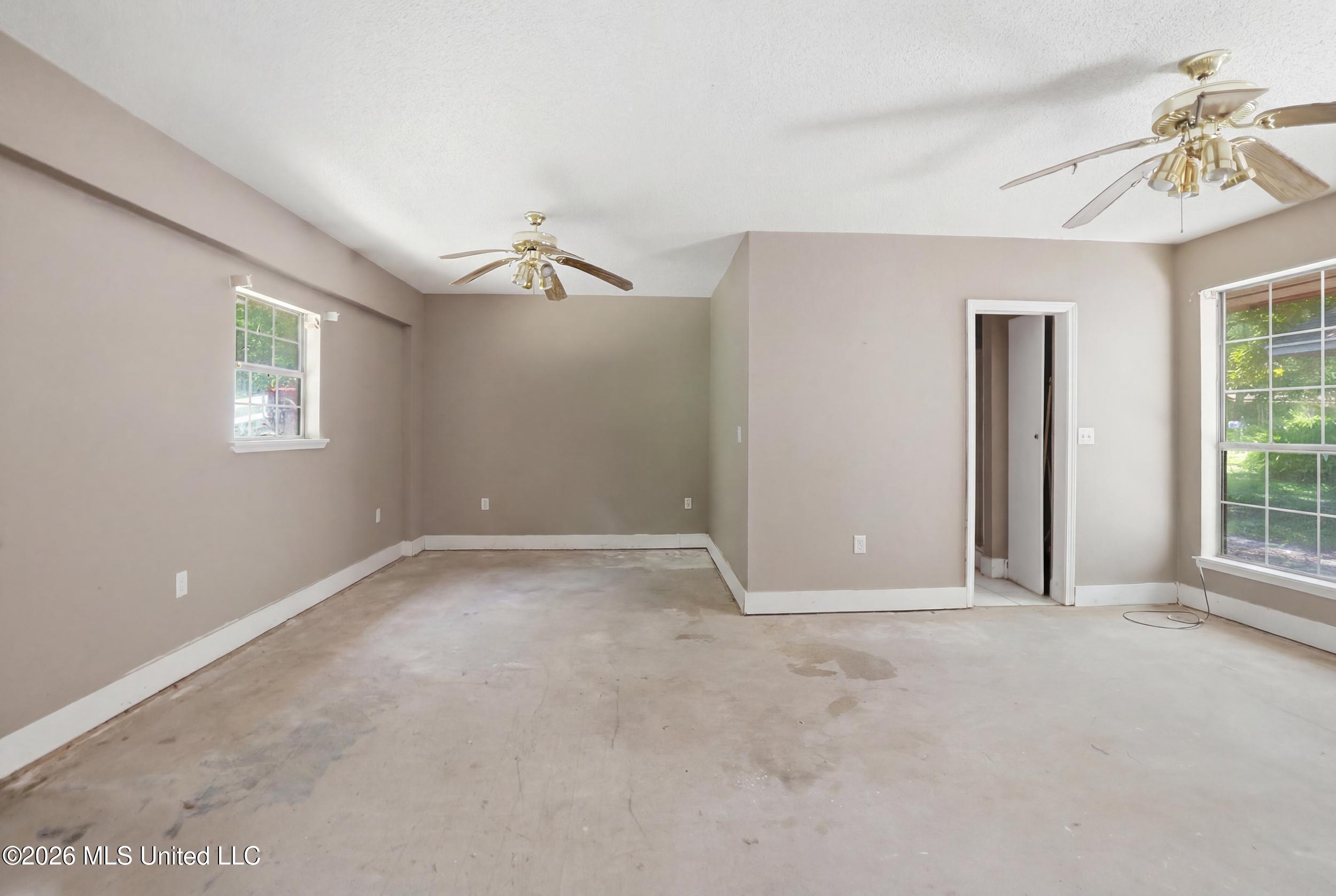 1432 Sioux Bayou Drive Property Photo 17