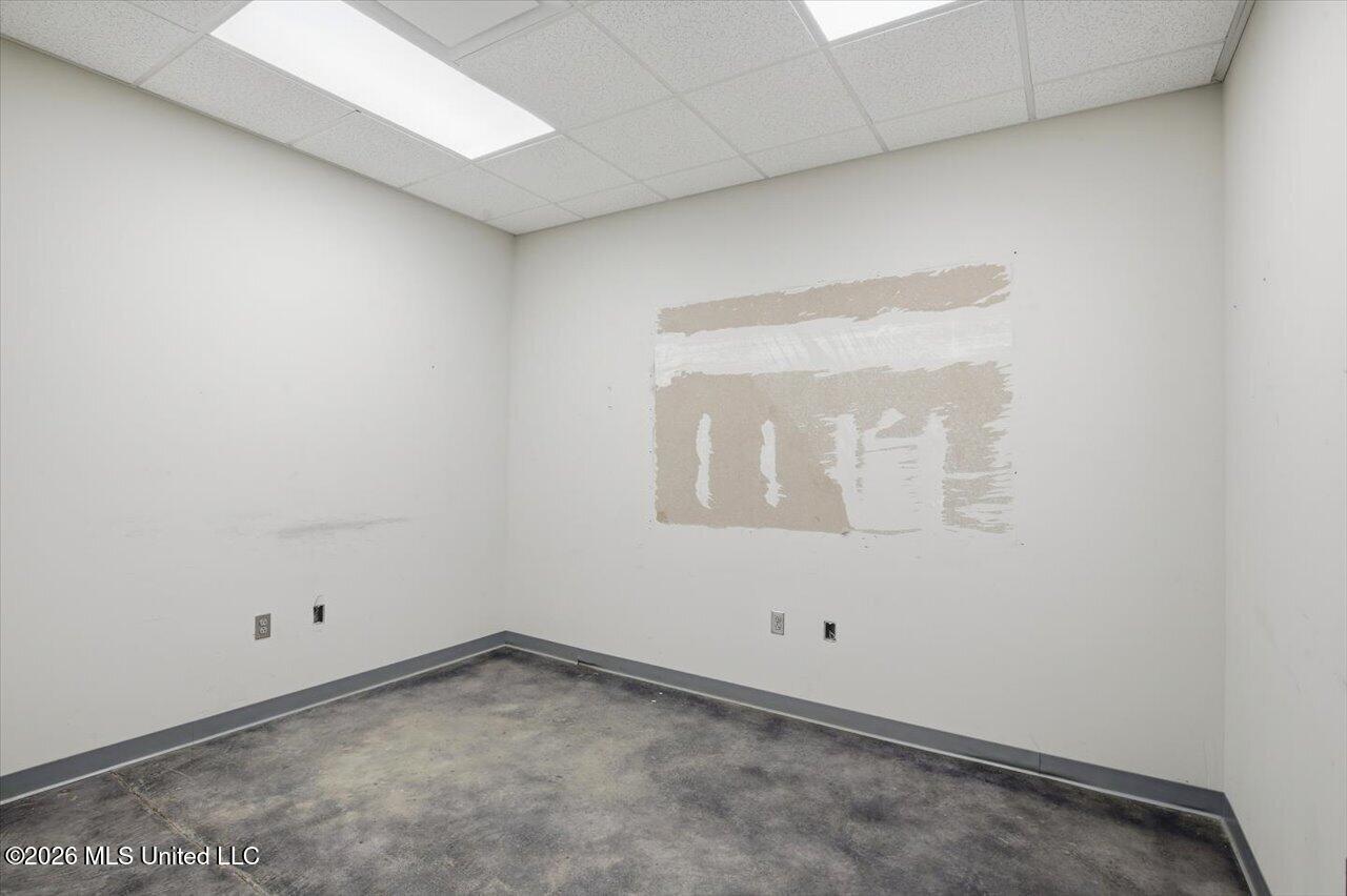 1505 Industrial Drive Property Photo 12