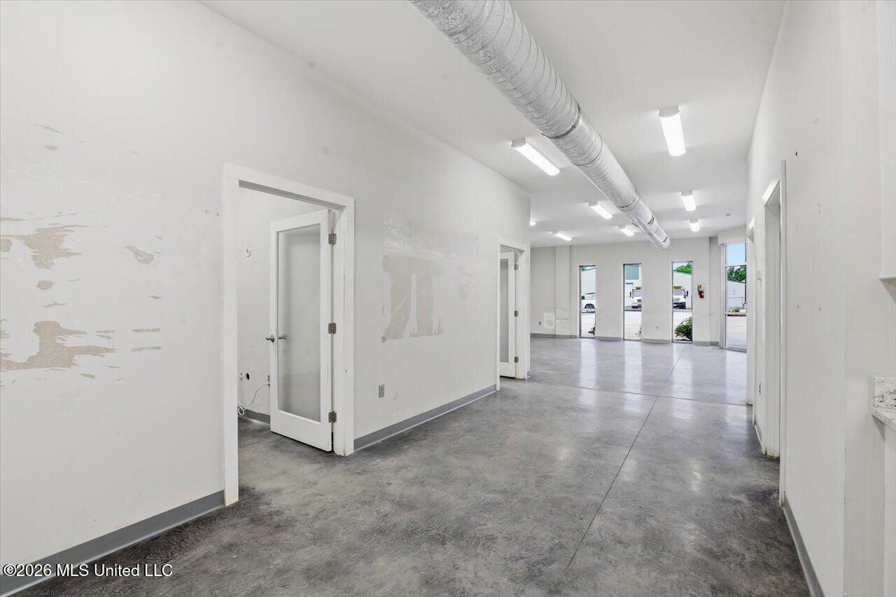 1505 Industrial Drive Property Photo 13