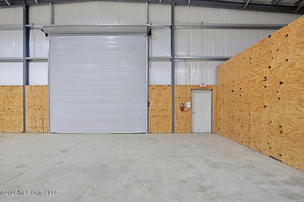 1505 Industrial Drive Property Photo 25