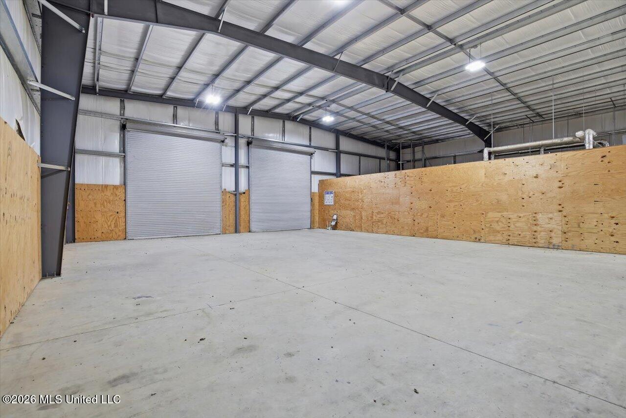 1505 Industrial Drive Property Photo 27
