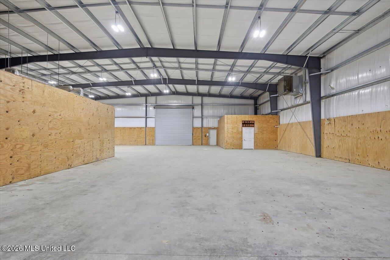 1505 Industrial Drive Property Photo 30