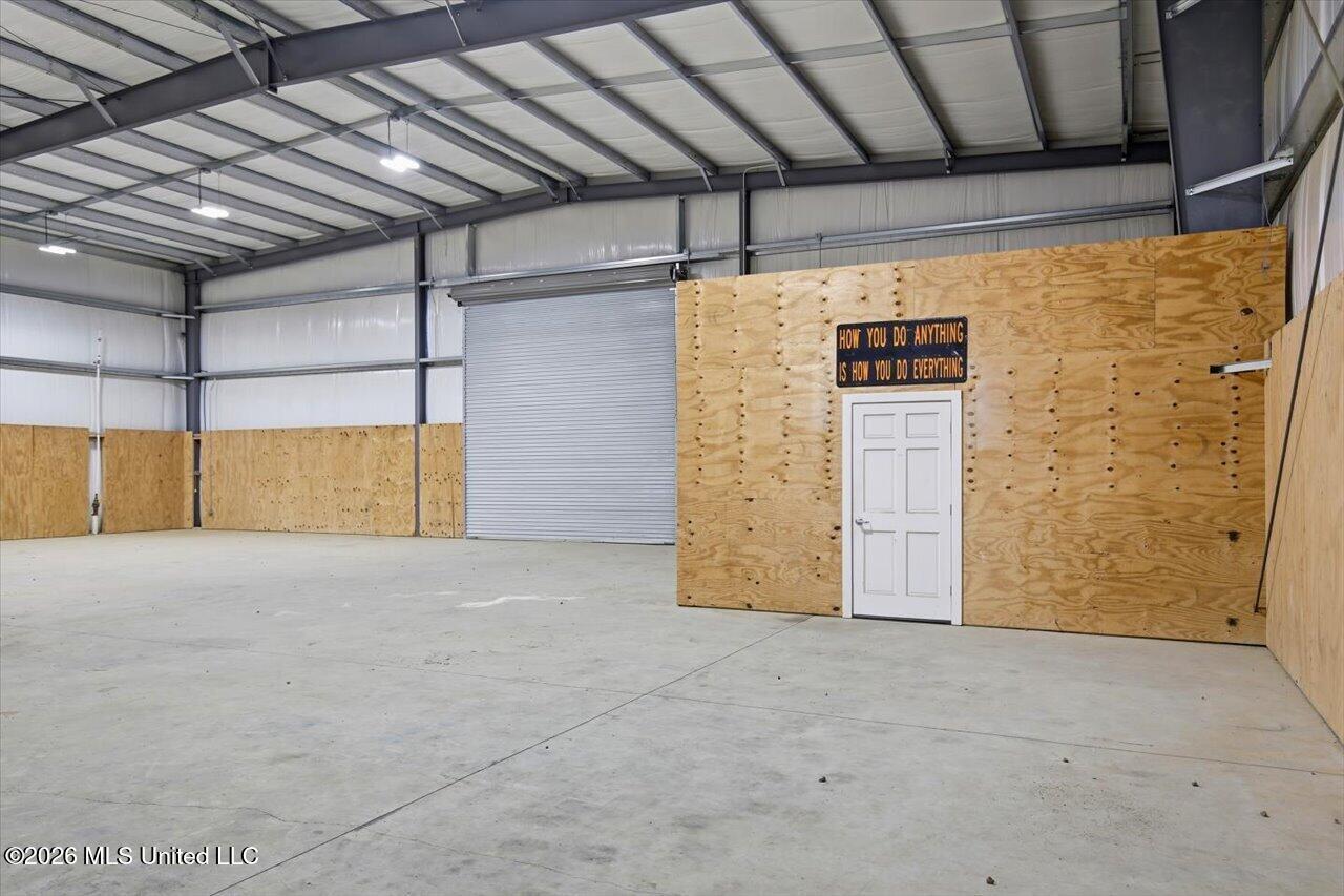 1505 Industrial Drive Property Photo 32