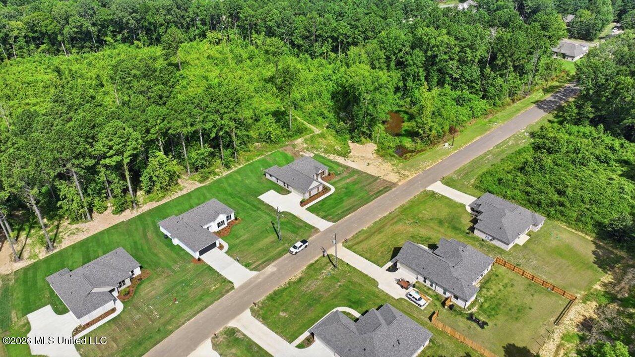214 New Haven Lane Property Photo 44