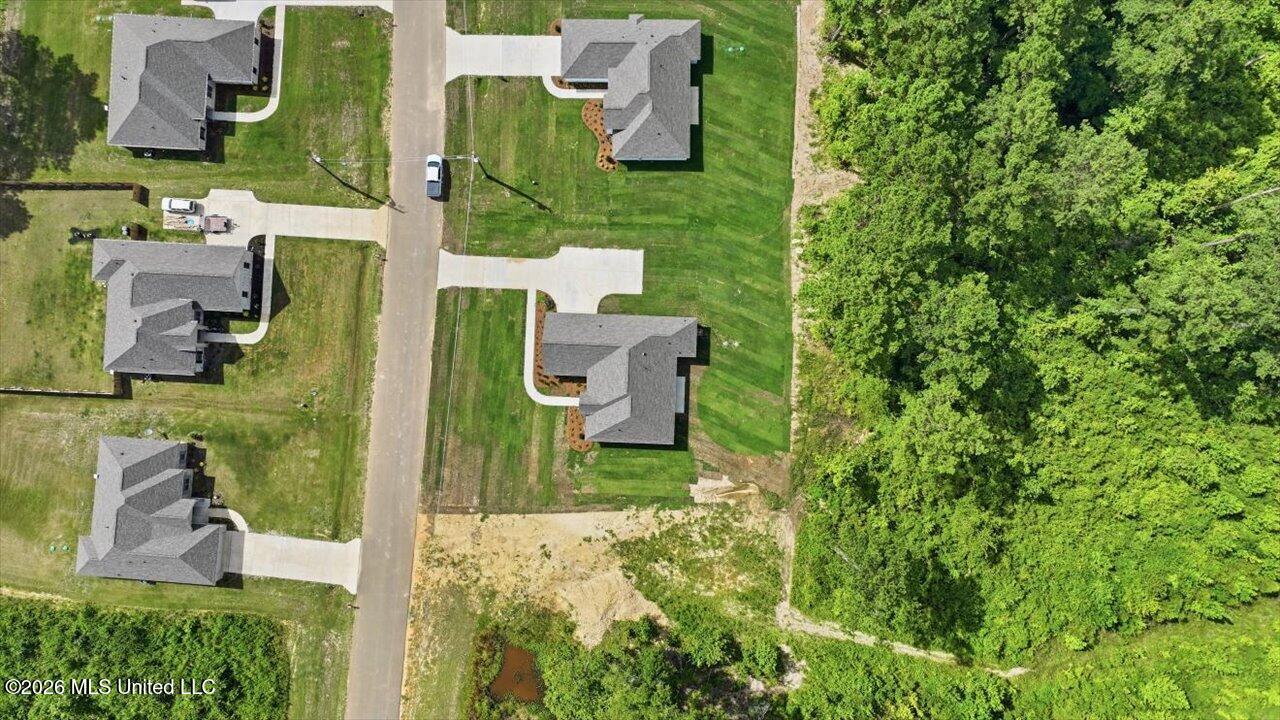 214 New Haven Lane Property Photo 53