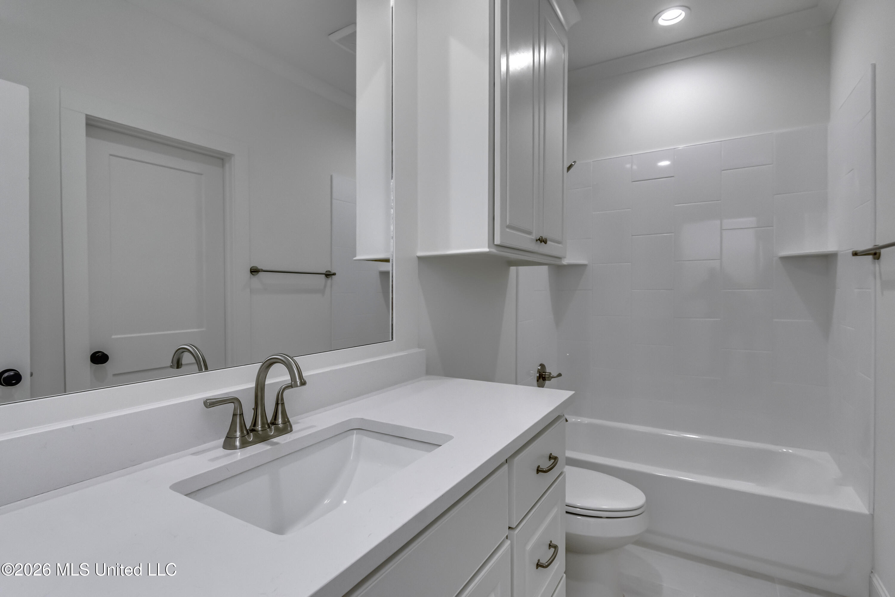 804 Albany Street Property Photo 53