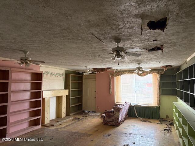 142 E 3rd Street Property Photo 3
