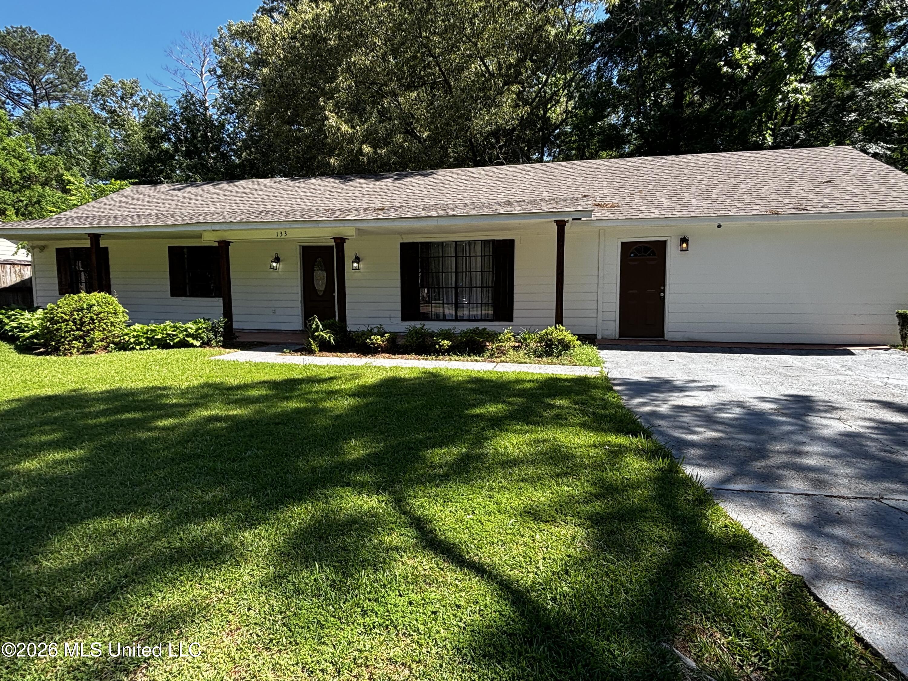 133 Cumberland Road Property Photo 1