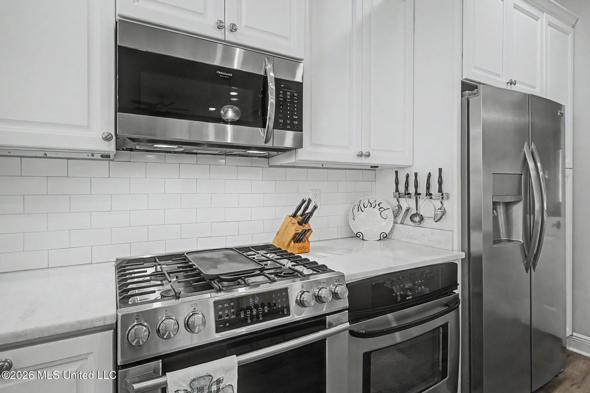 1521 Roberts Avenue Property Photo 7