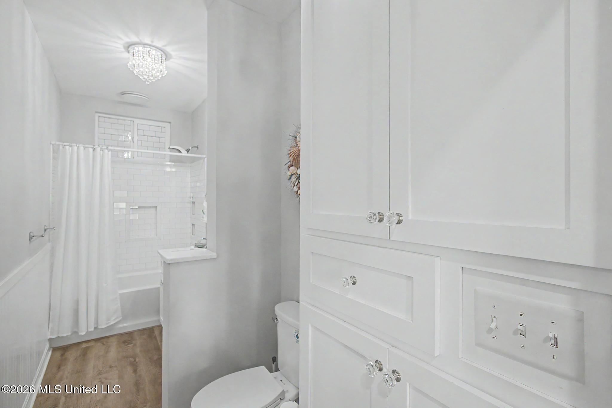 1521 Roberts Avenue Property Photo 9