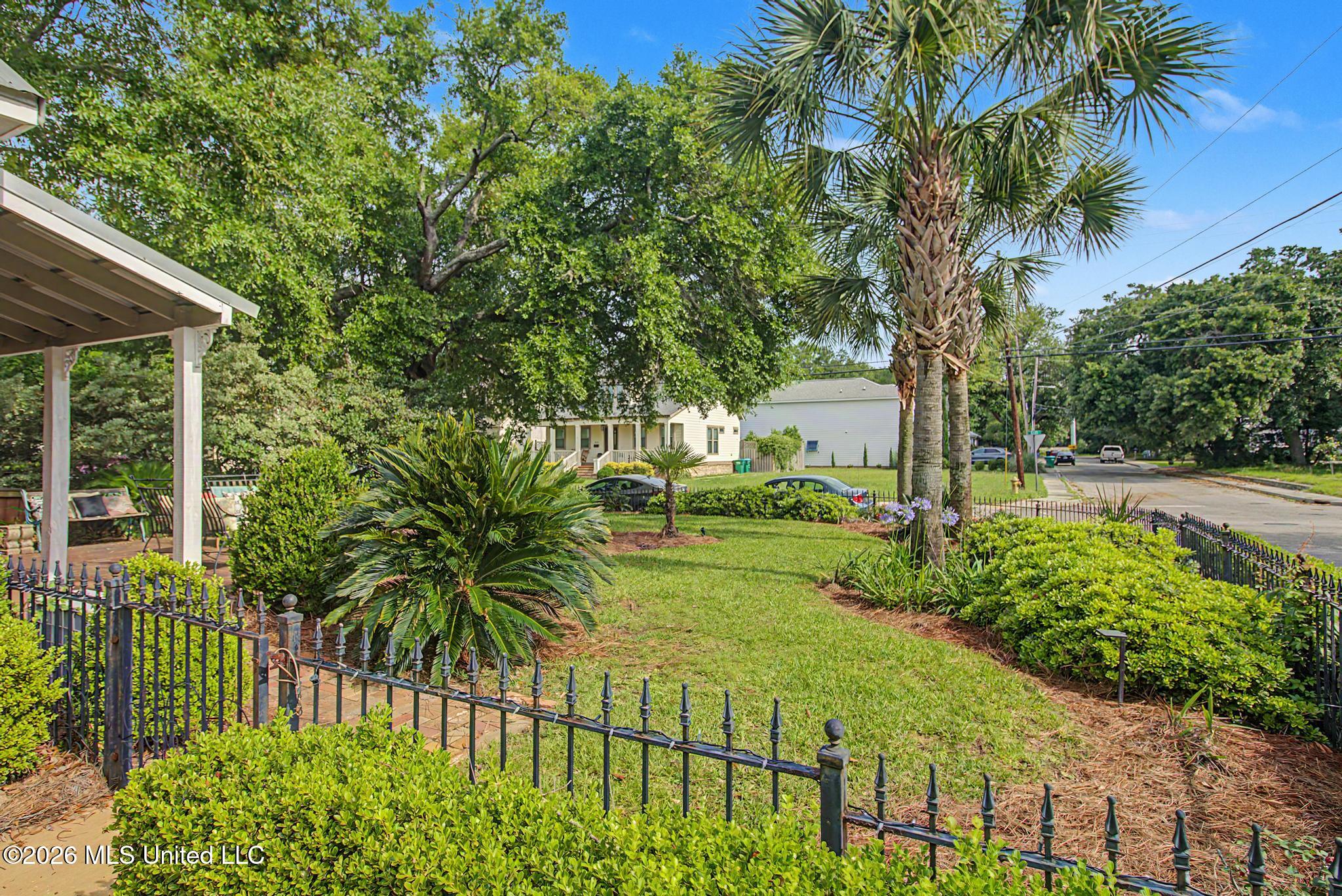 1521 Roberts Avenue Property Photo 26