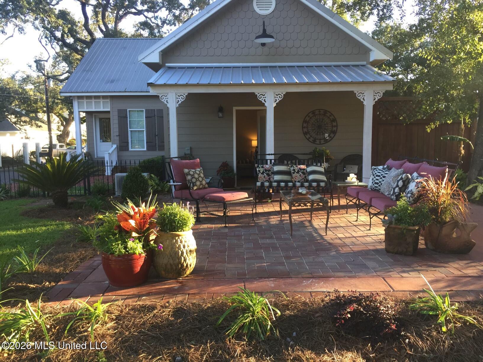 1521 Roberts Avenue Property Photo 30