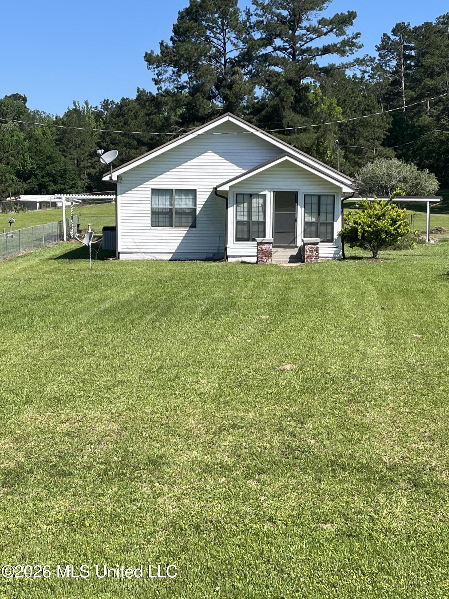 101 Rex Poole Road Property Photo 1