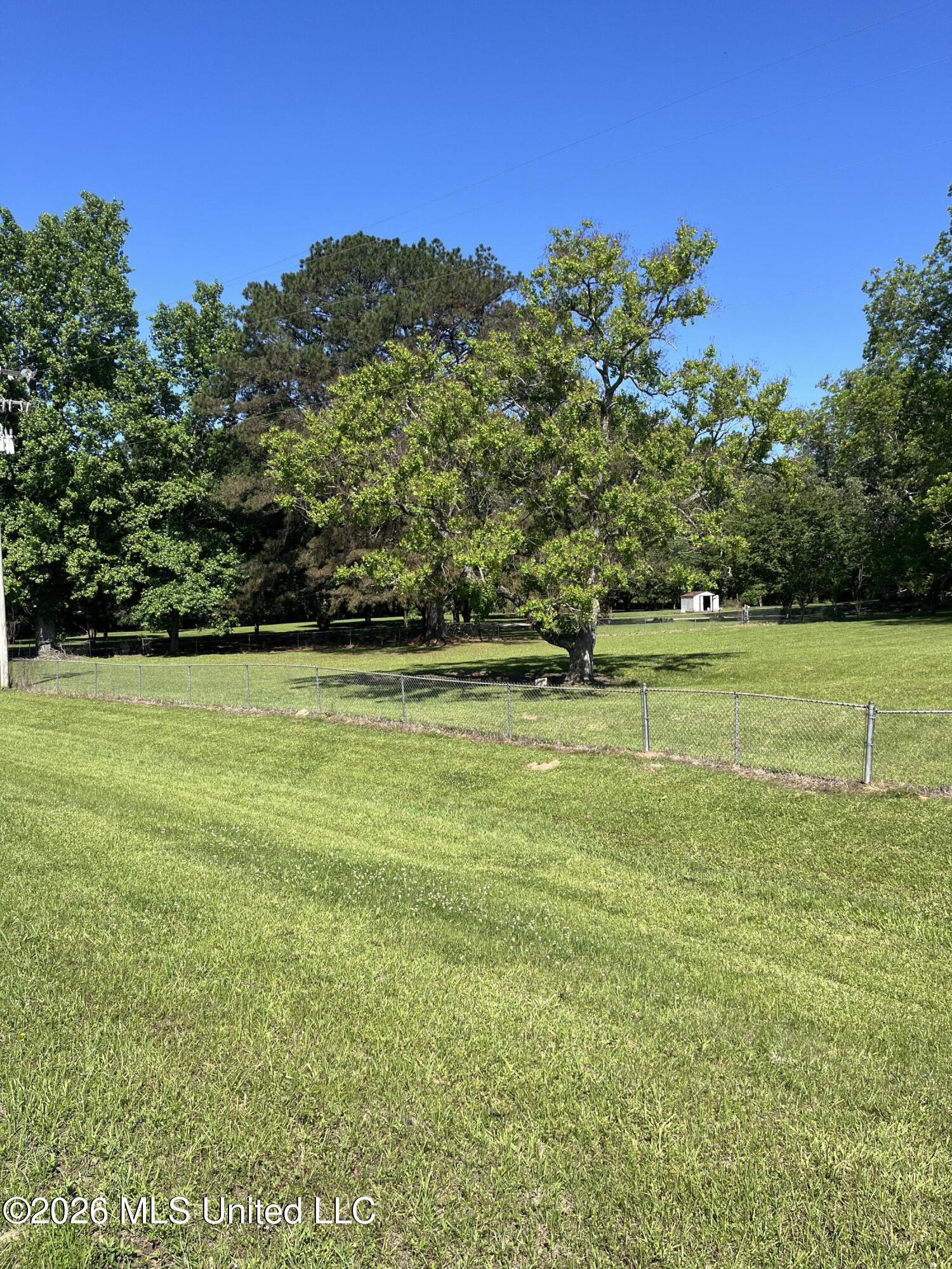 101 Rex Poole Road Property Photo 5