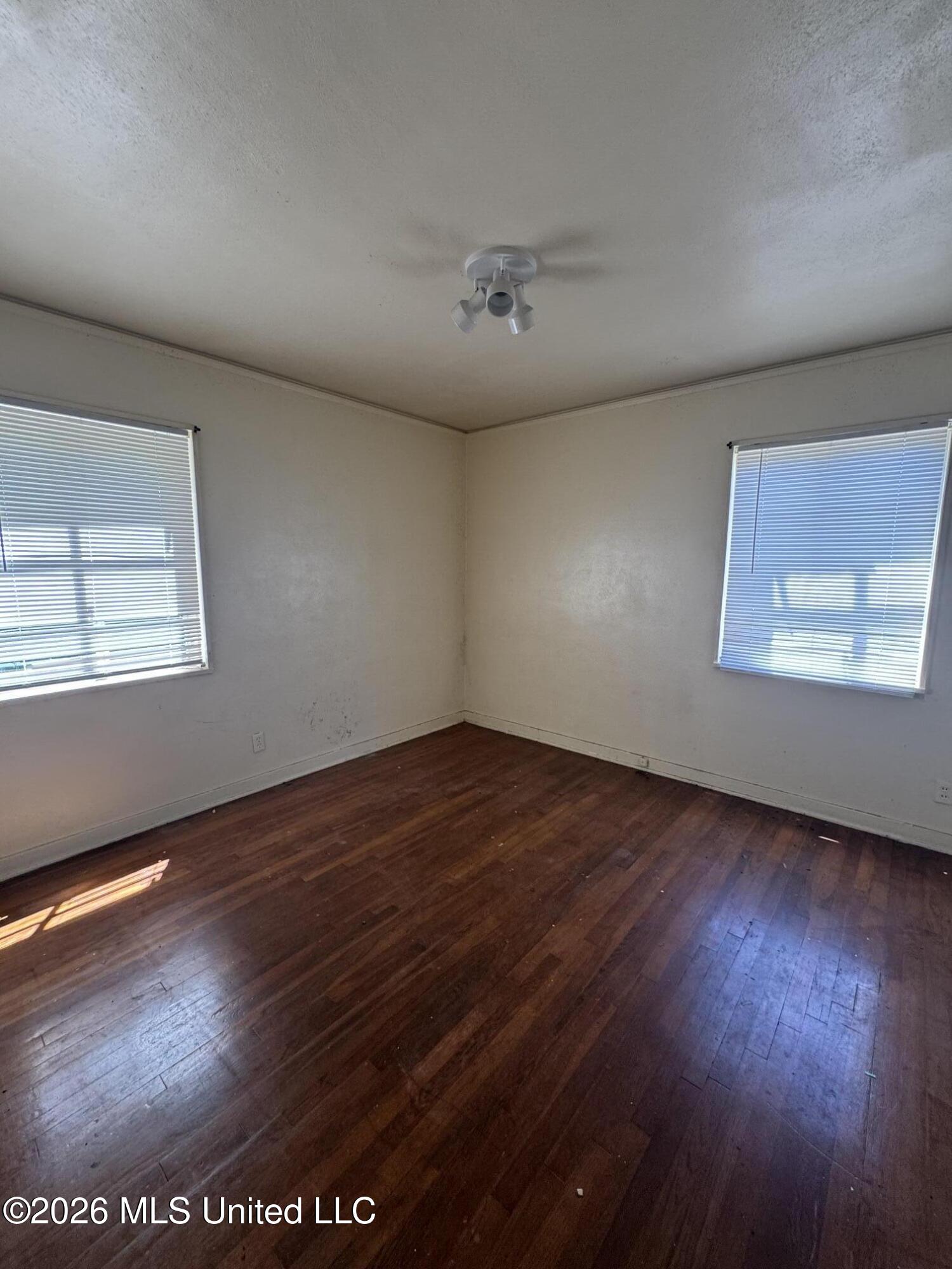 3330 Charleston Drive Property Photo 12