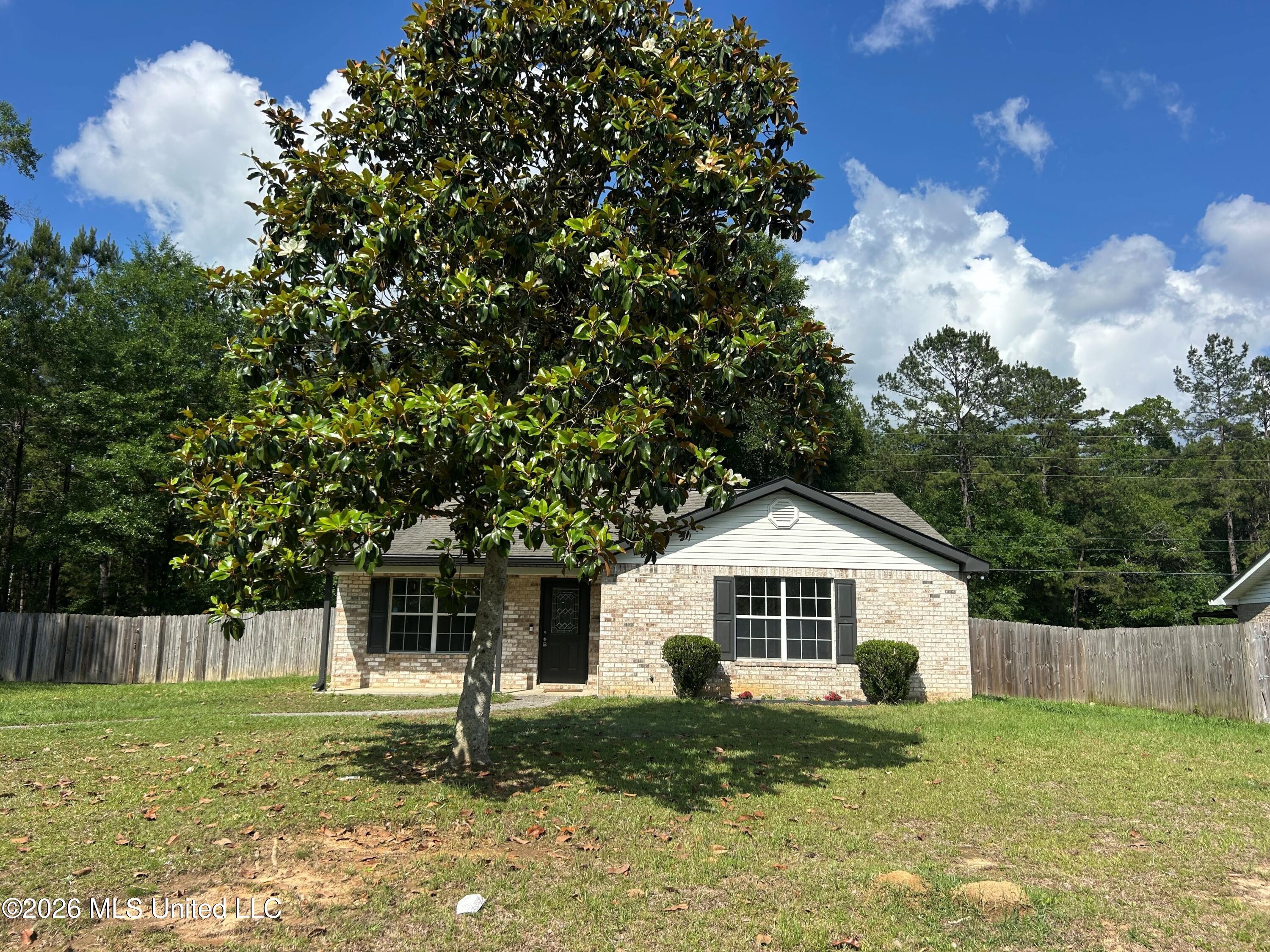 22034 Rayvan Lane Property Photo 1