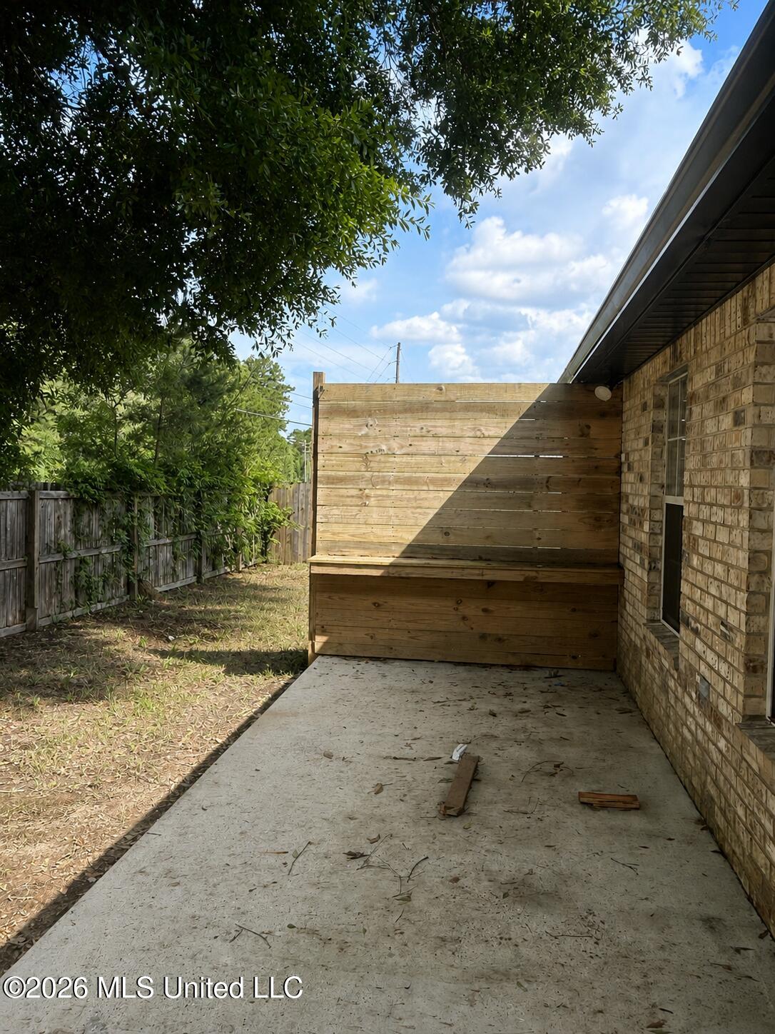 22034 Rayvan Lane Property Photo 22