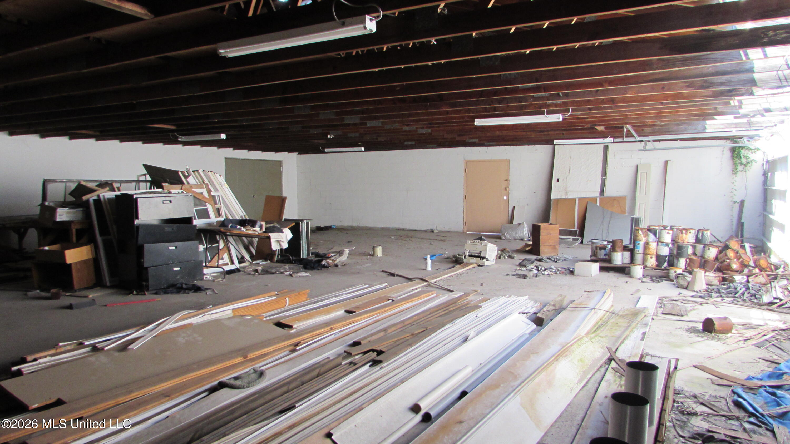 1900 28th Street Property Photo 9